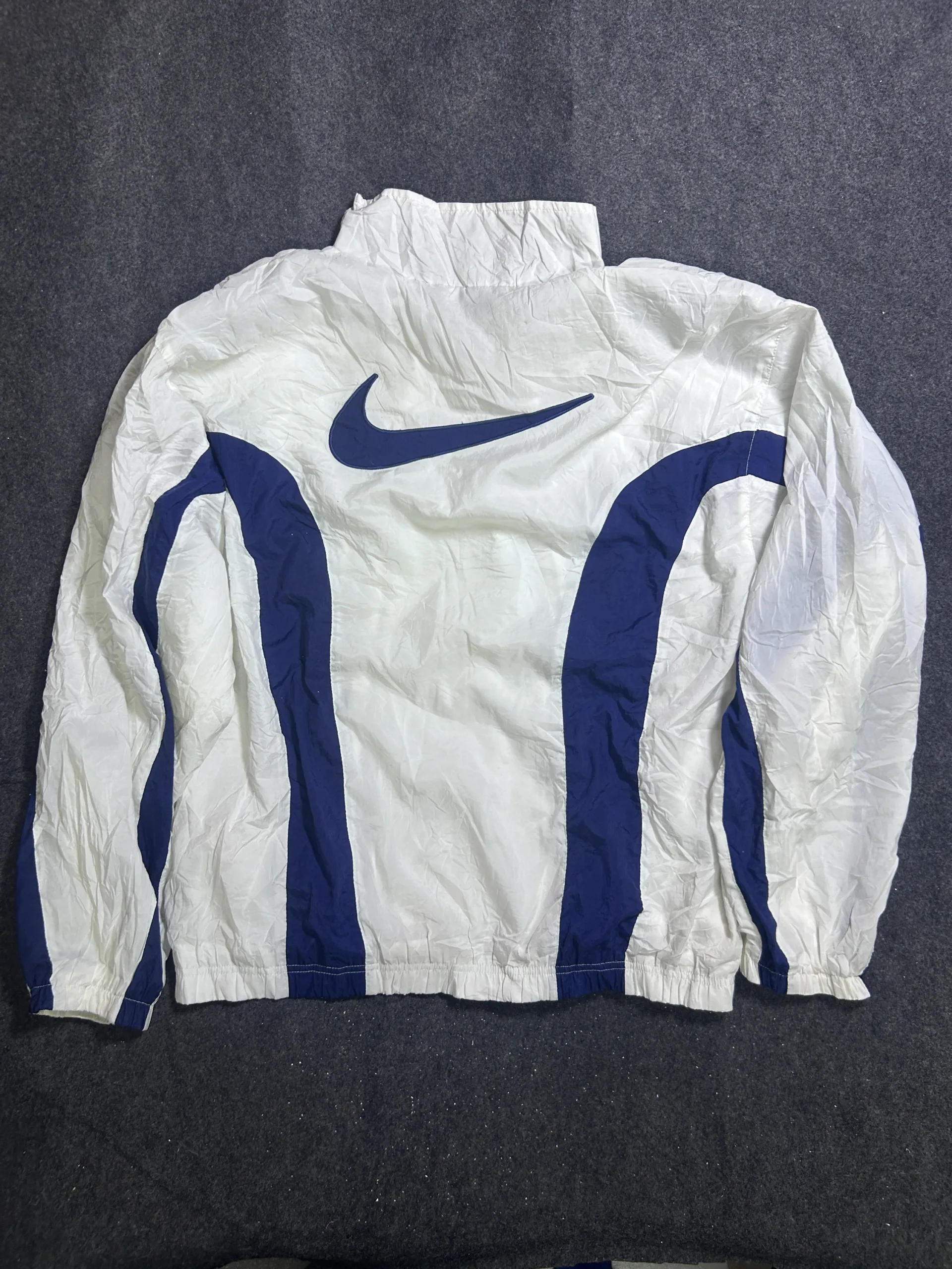 Nike Windbreaker Jacket alternate view