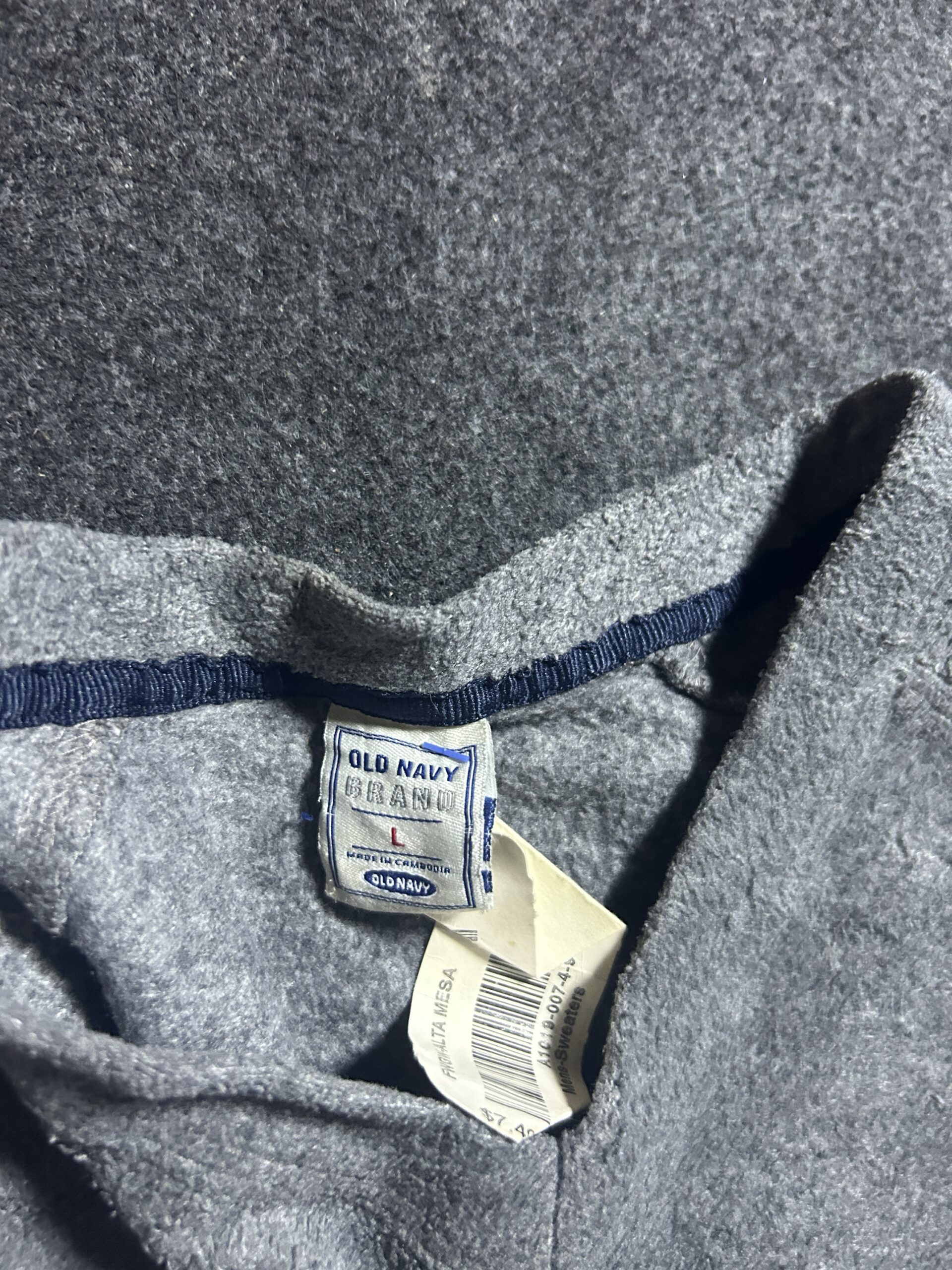 Old Navy Grey Sweatshirt detail view