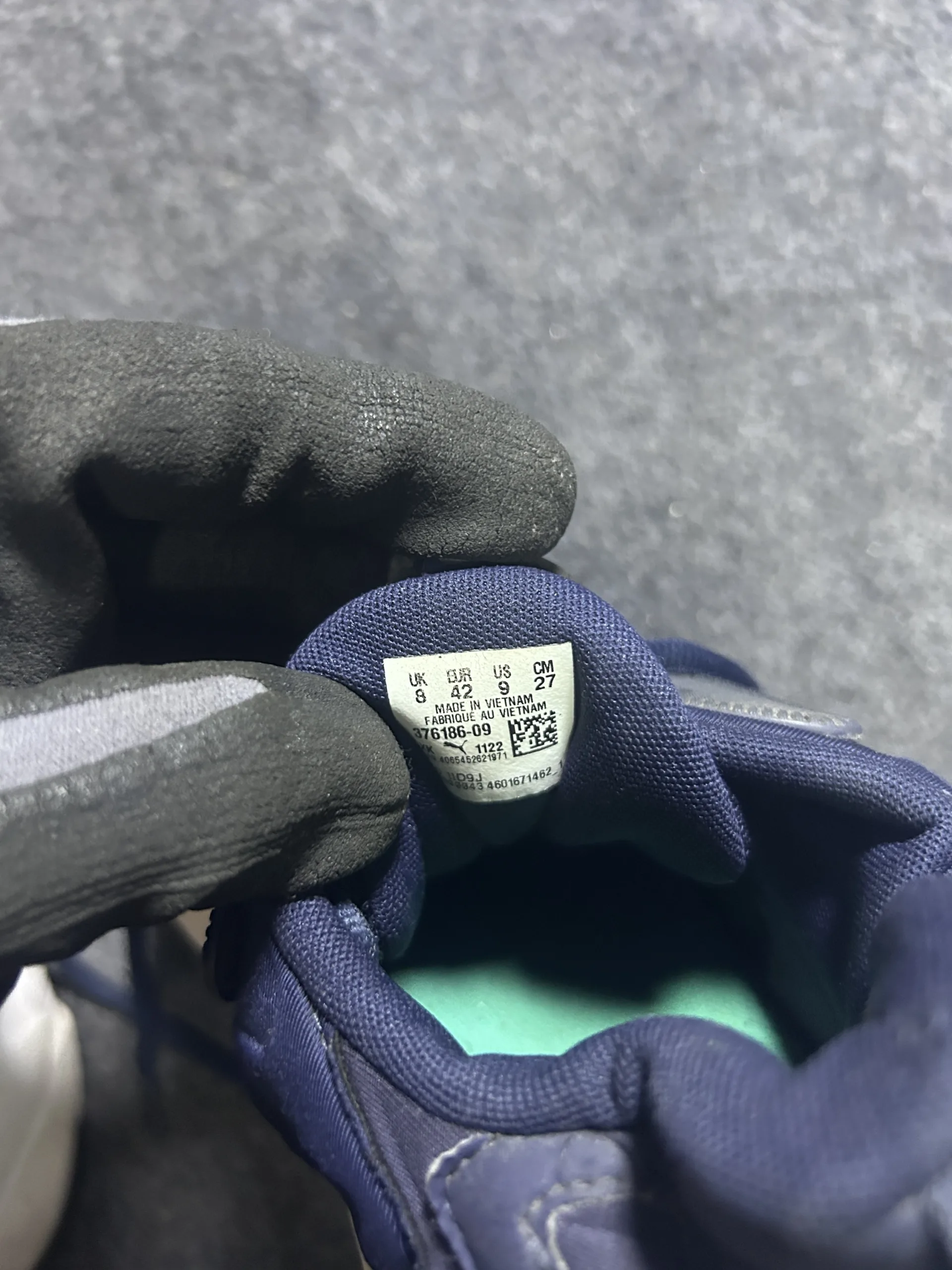 Puma Navy simple back view