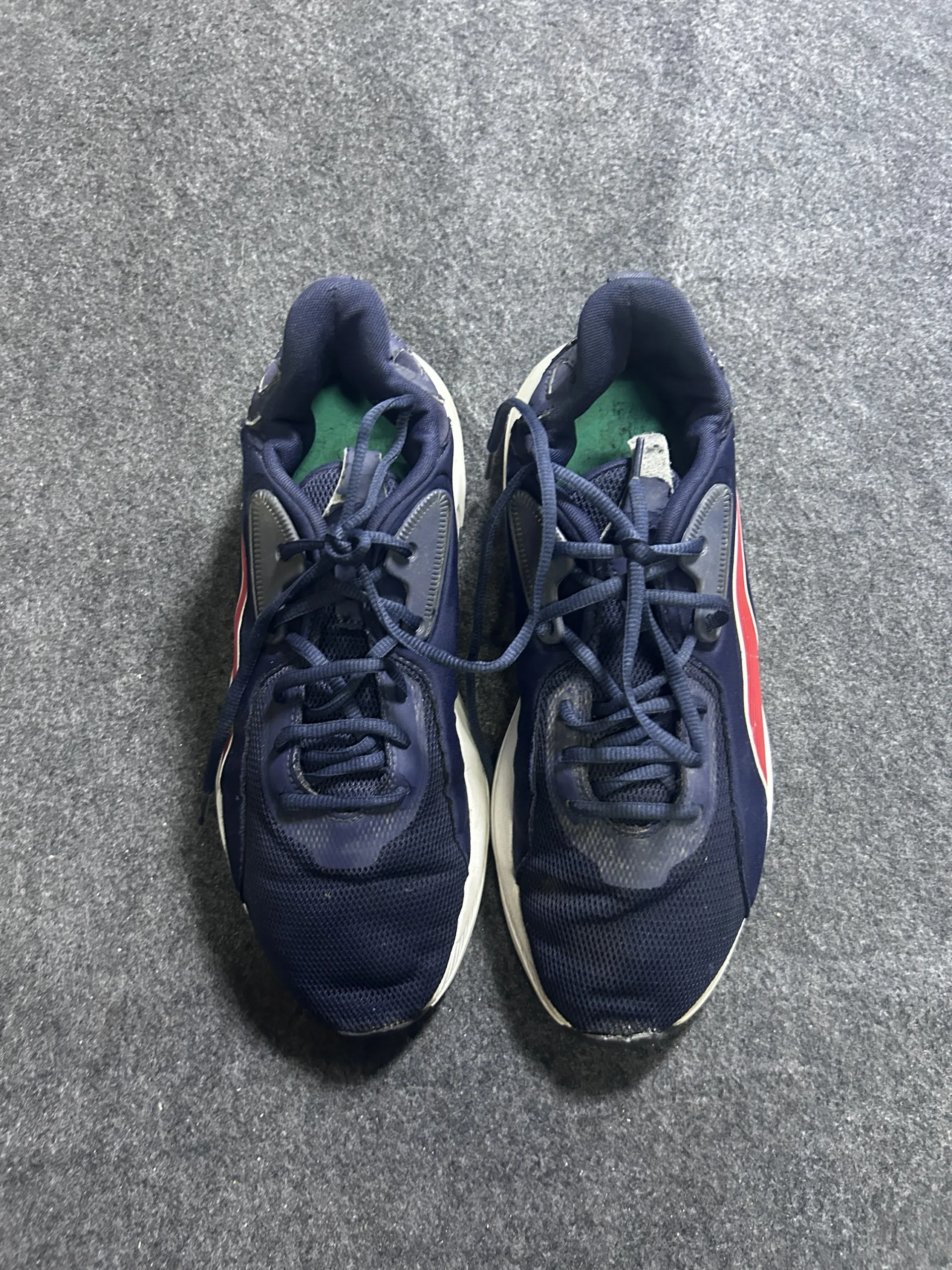 Puma Navy simple detail view