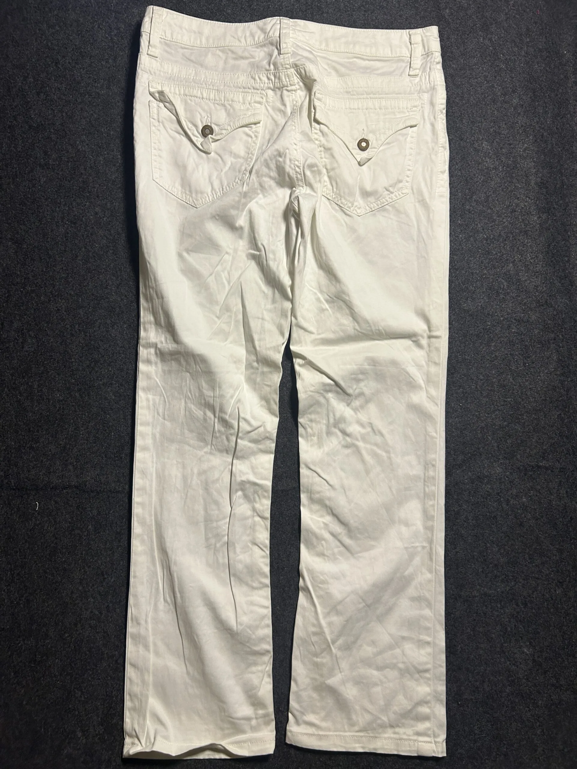 White Trousers alternate view