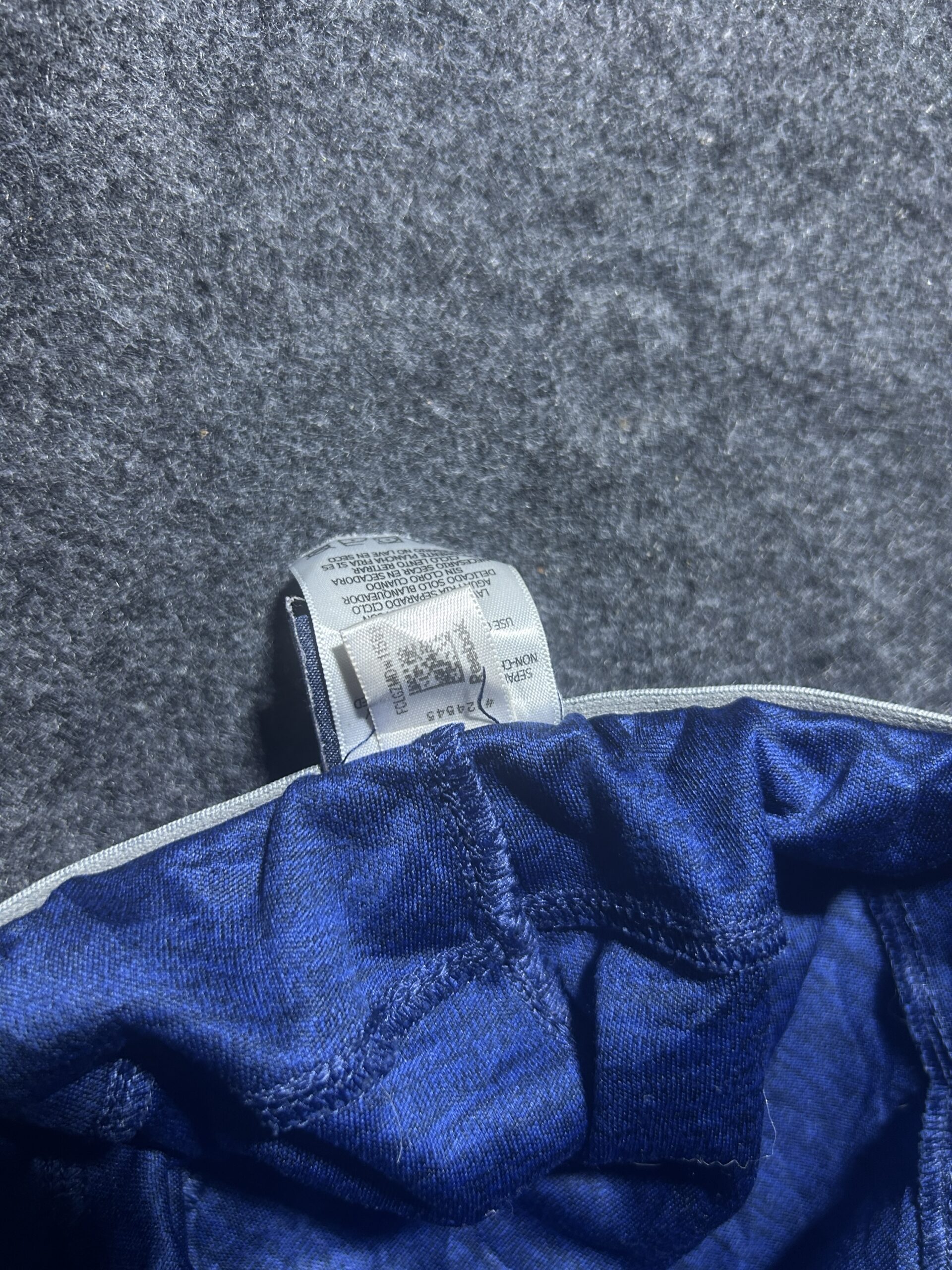 Reebok Blue Training Shorts detail view