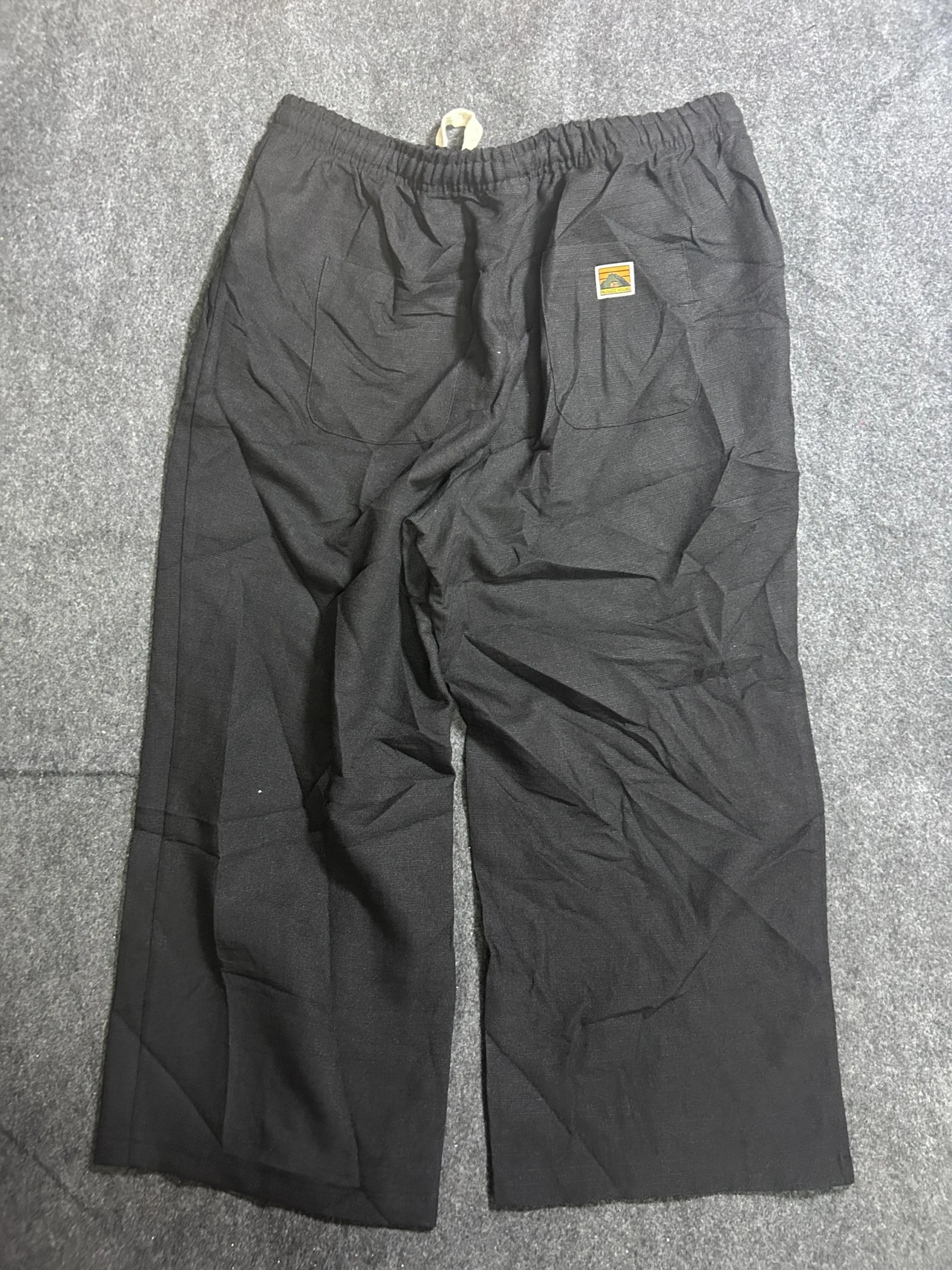 Black Pants detail view