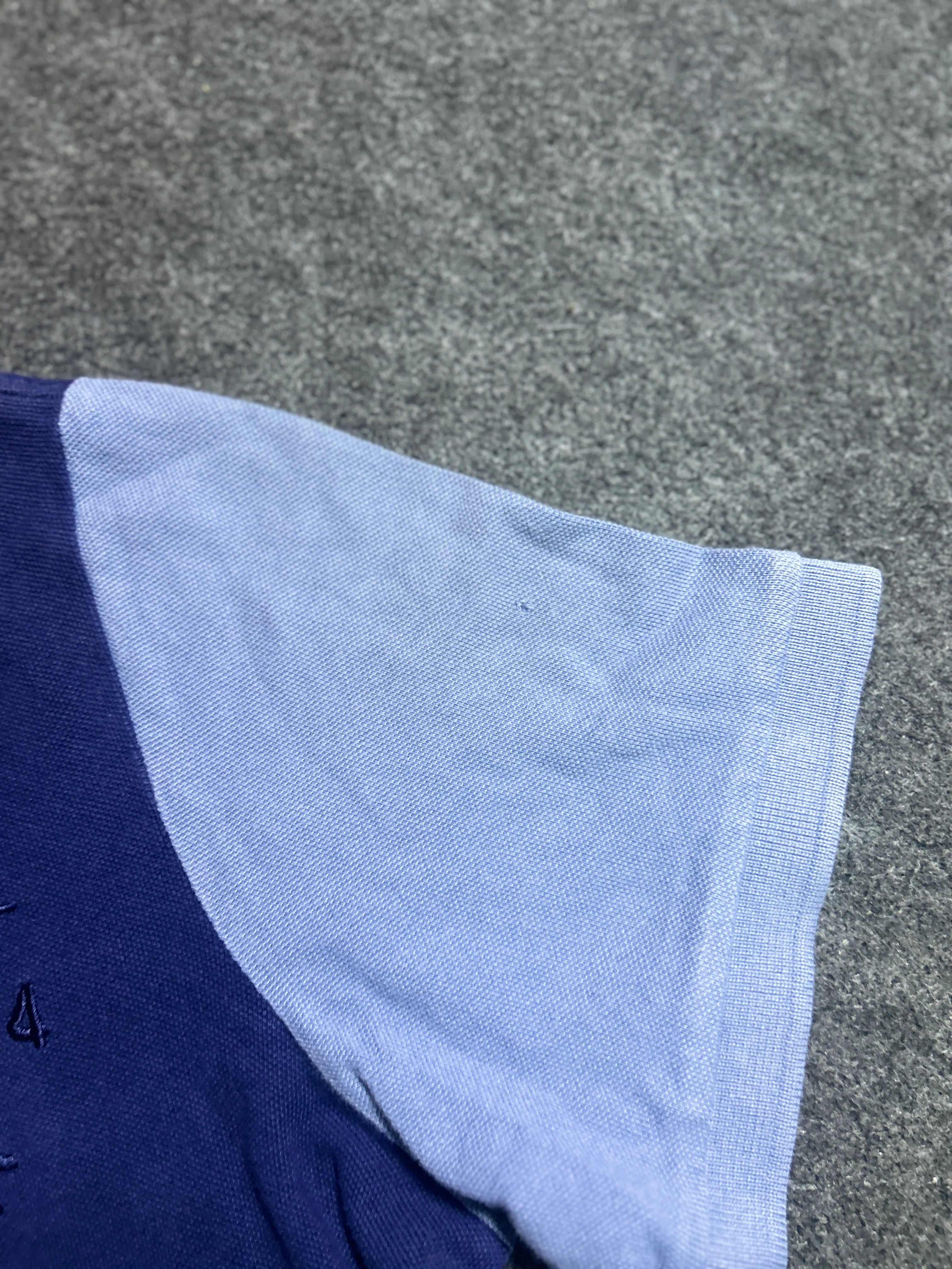 Superdry Navy T-Shirt detail view