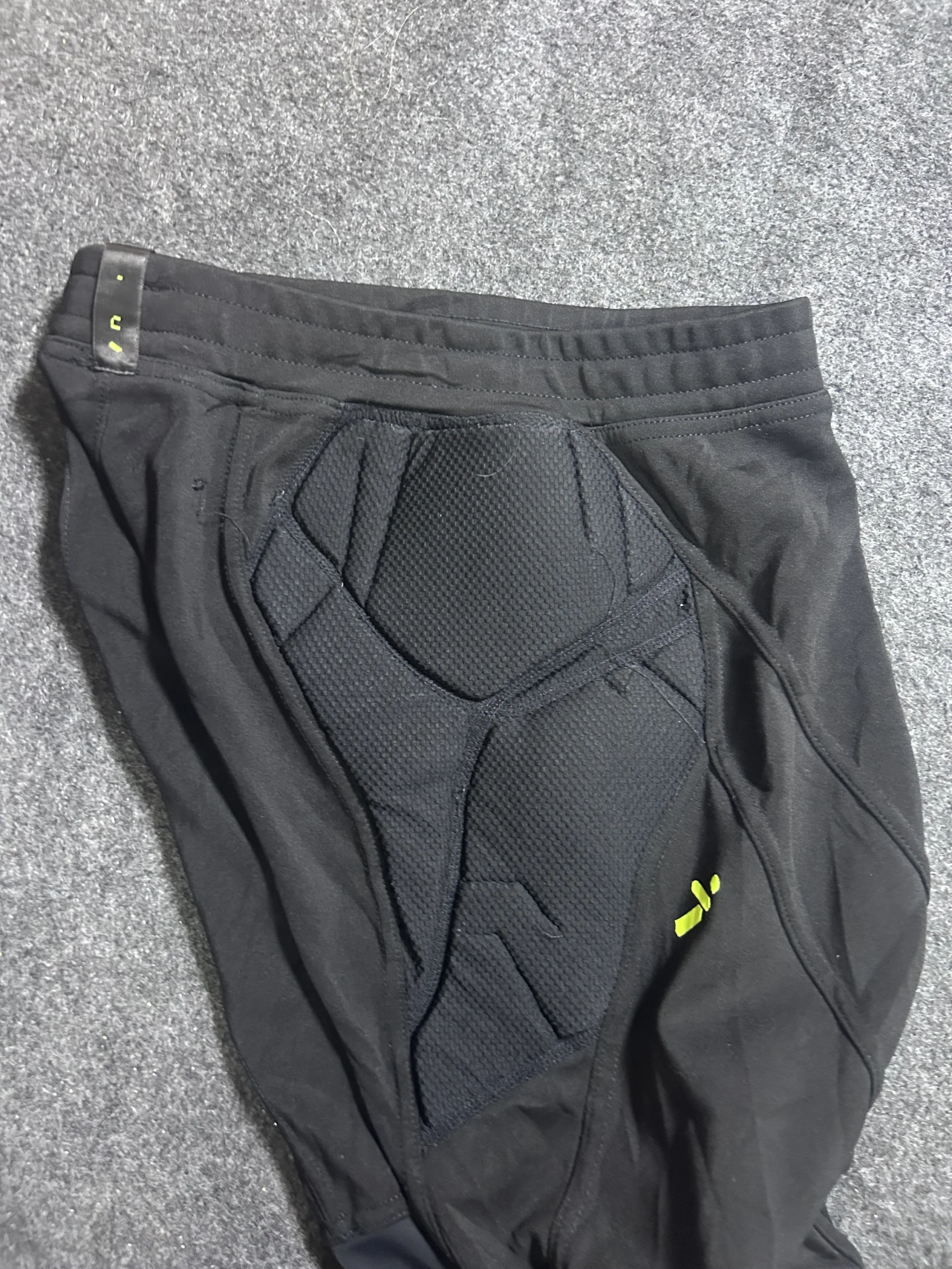 Black Pants detail view