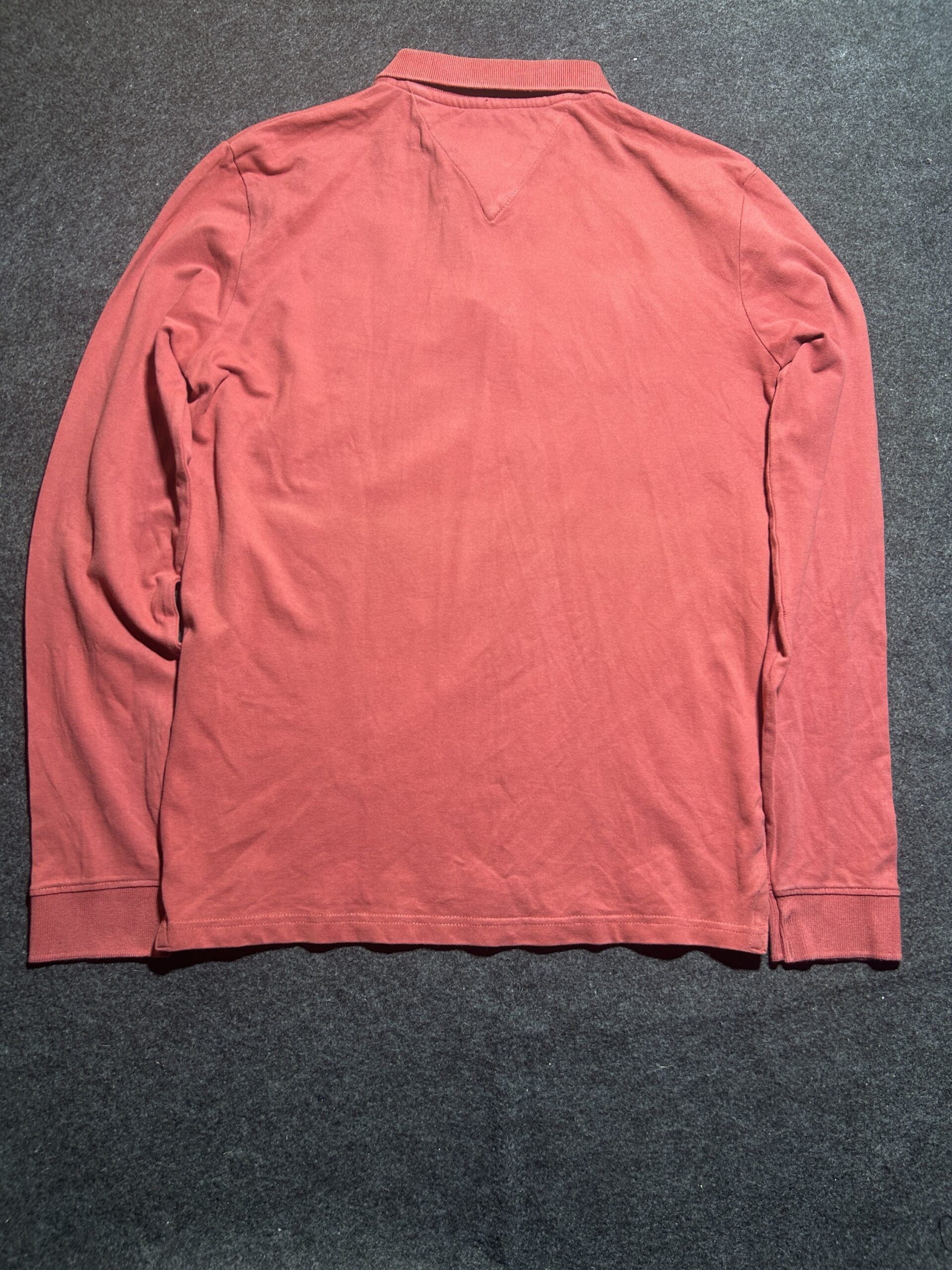 Tommy Hilfiger Red T-Shirt detail view