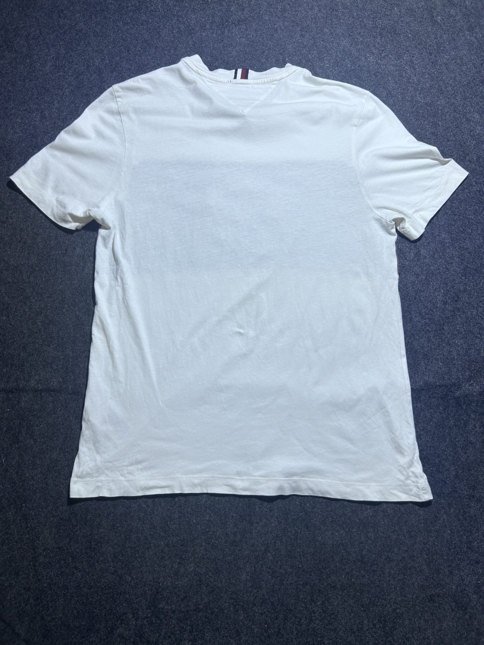 Tommy Hilfiger T-Shirt alternate view