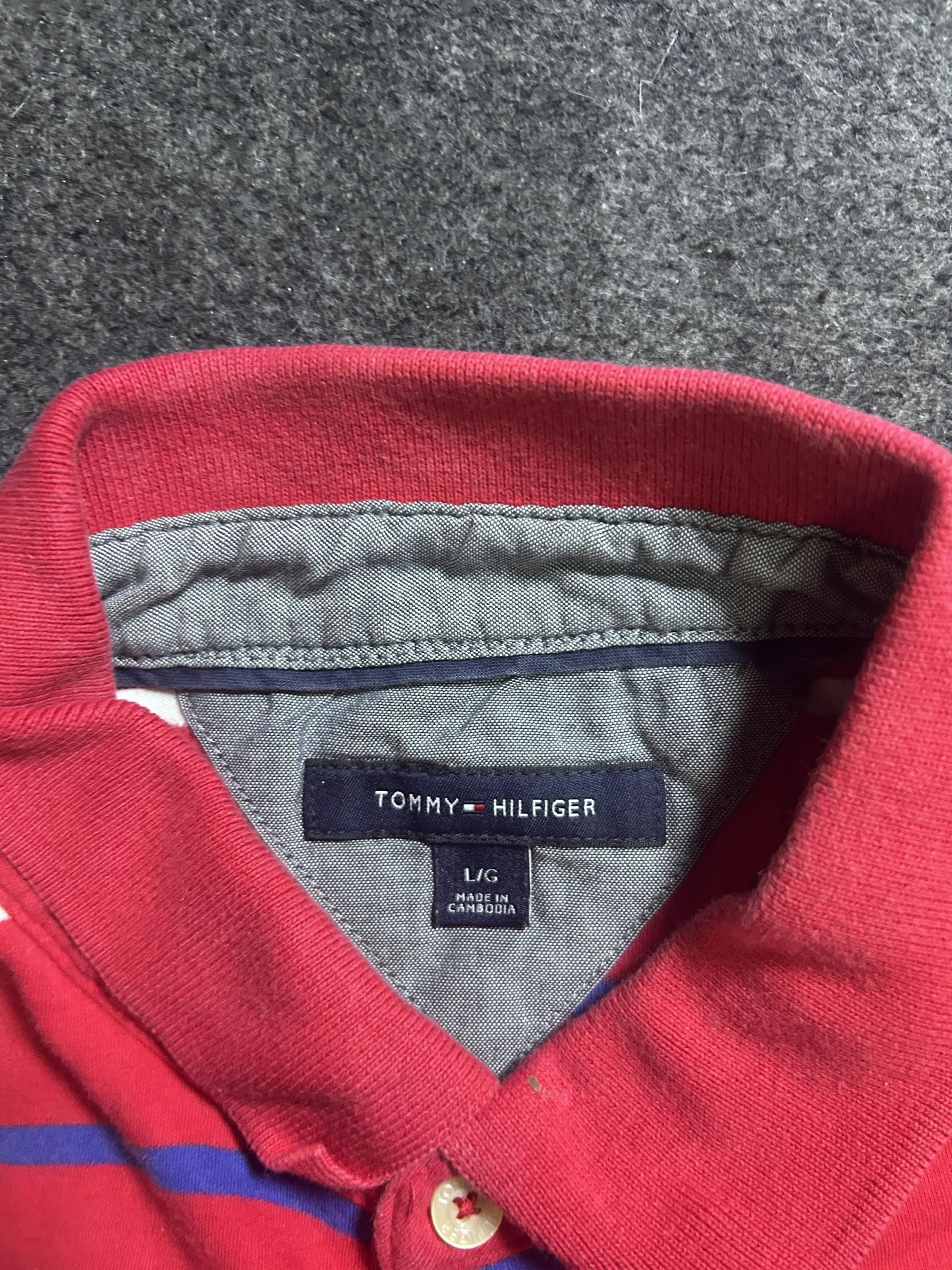 Tommy Hilfiger Red T-Shirt detail view