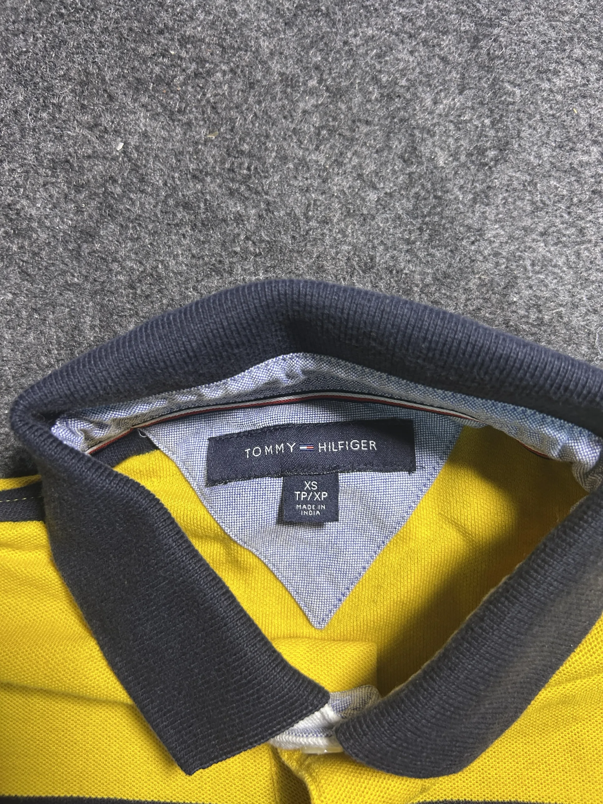 Tommy Hilfiger Navy T-Shirt detail view