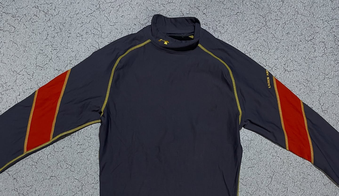 Under Armour T-Shirt detail view
