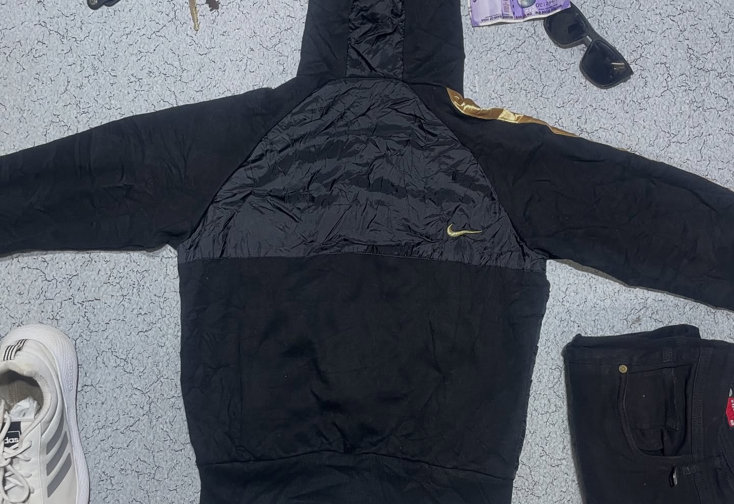 Nike Black simple back view