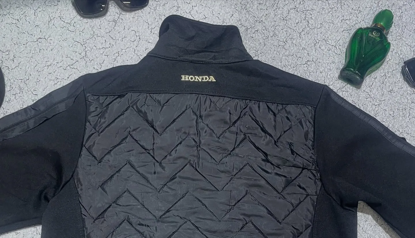 Jacket detail view