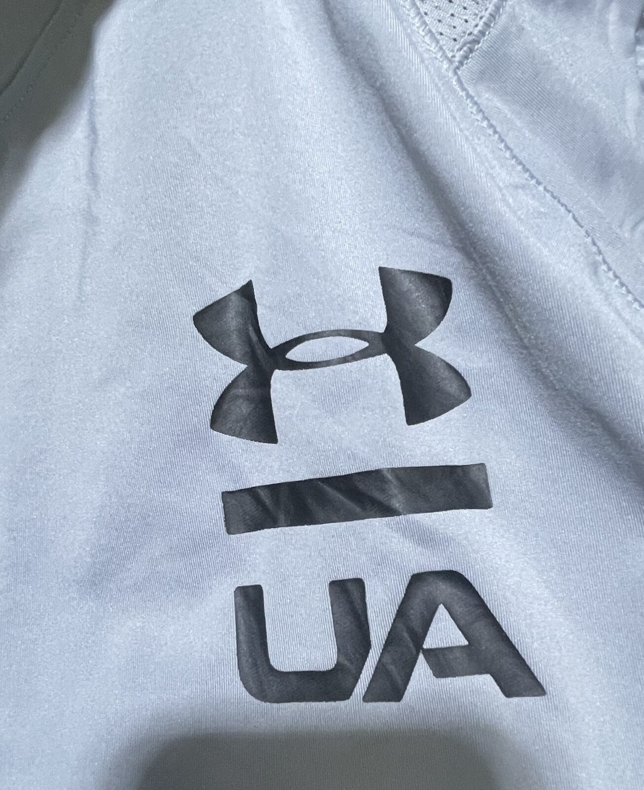 Under Armour T-Shirt detail view