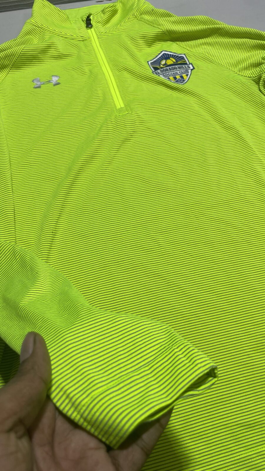 Under Armour Green T-Shirt detail view