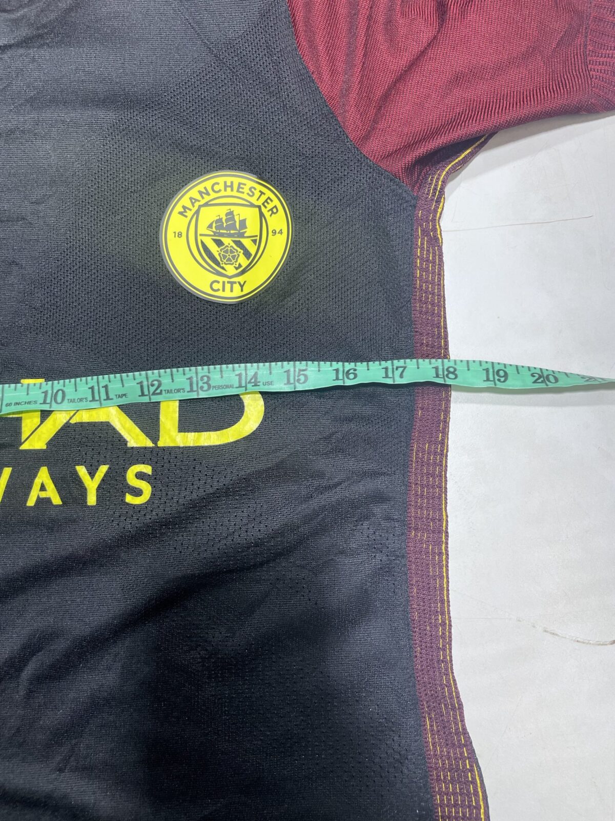 Nike Black Jersey detail view