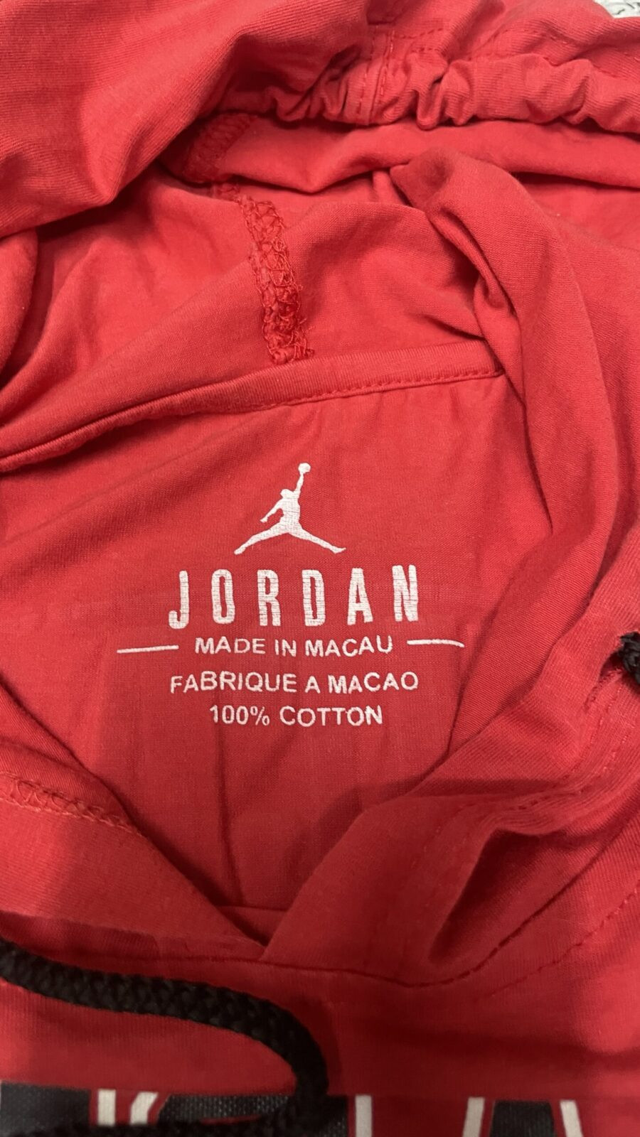 Hoodie detail view