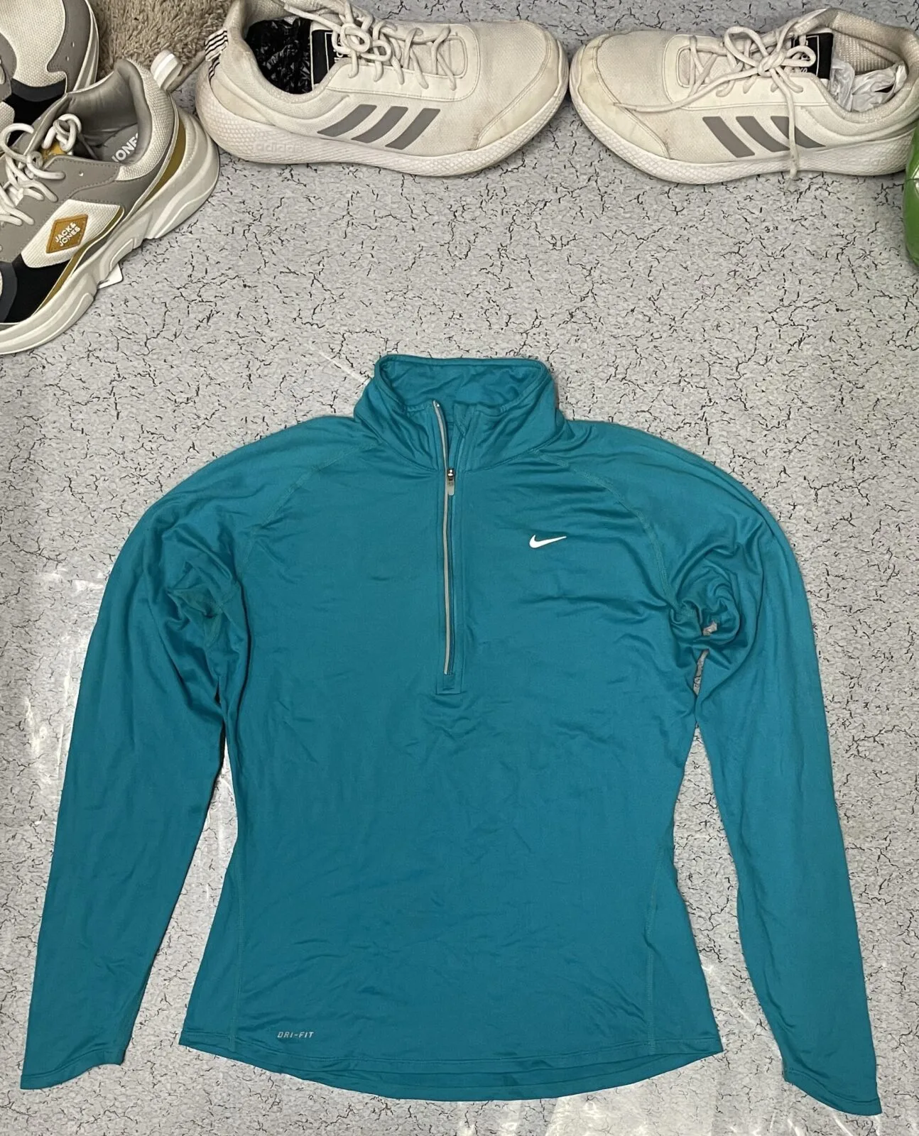 Nike Dri-FIT Blue simple alternate view