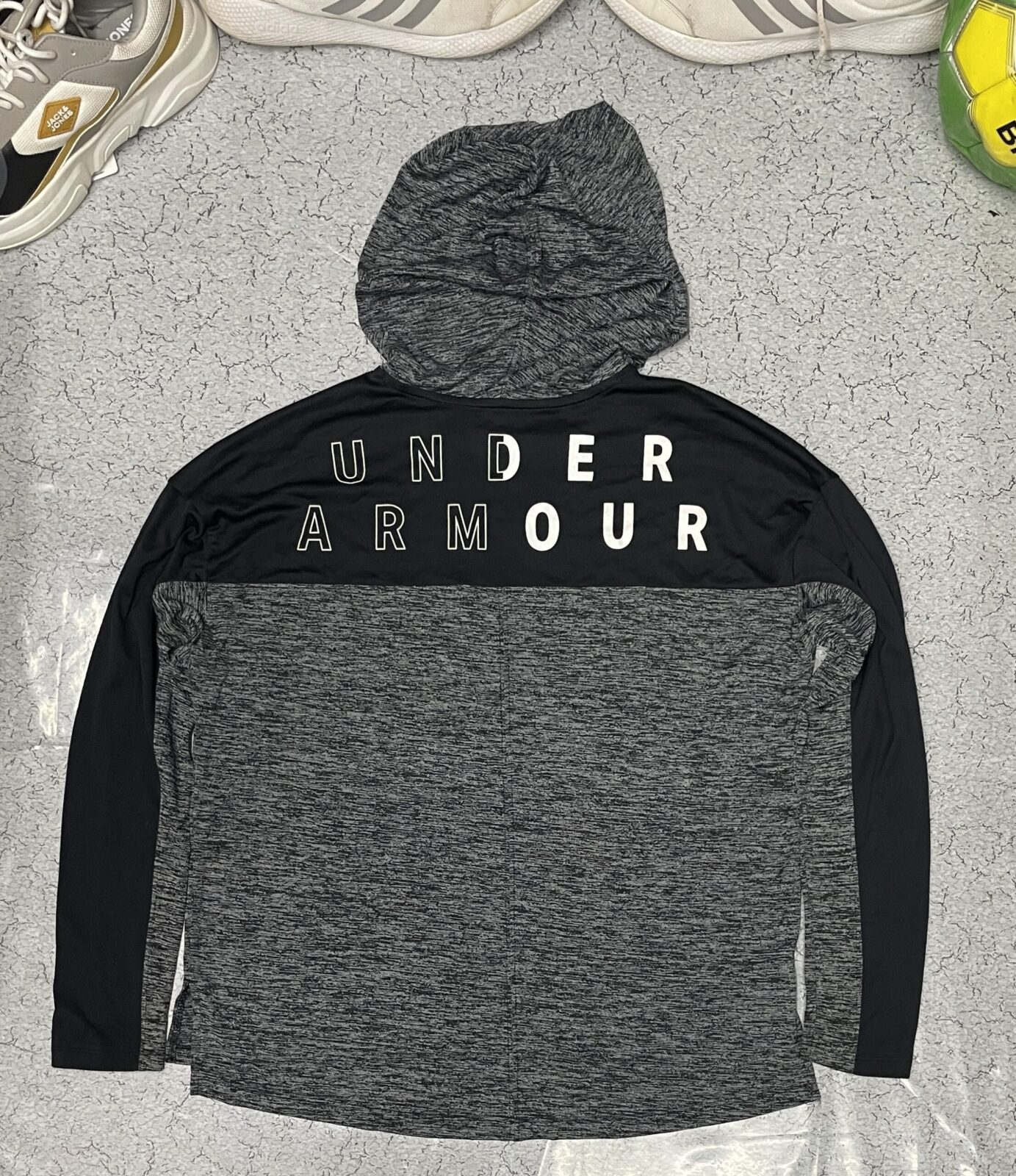 Under Armour Black T-Shirt alternate view