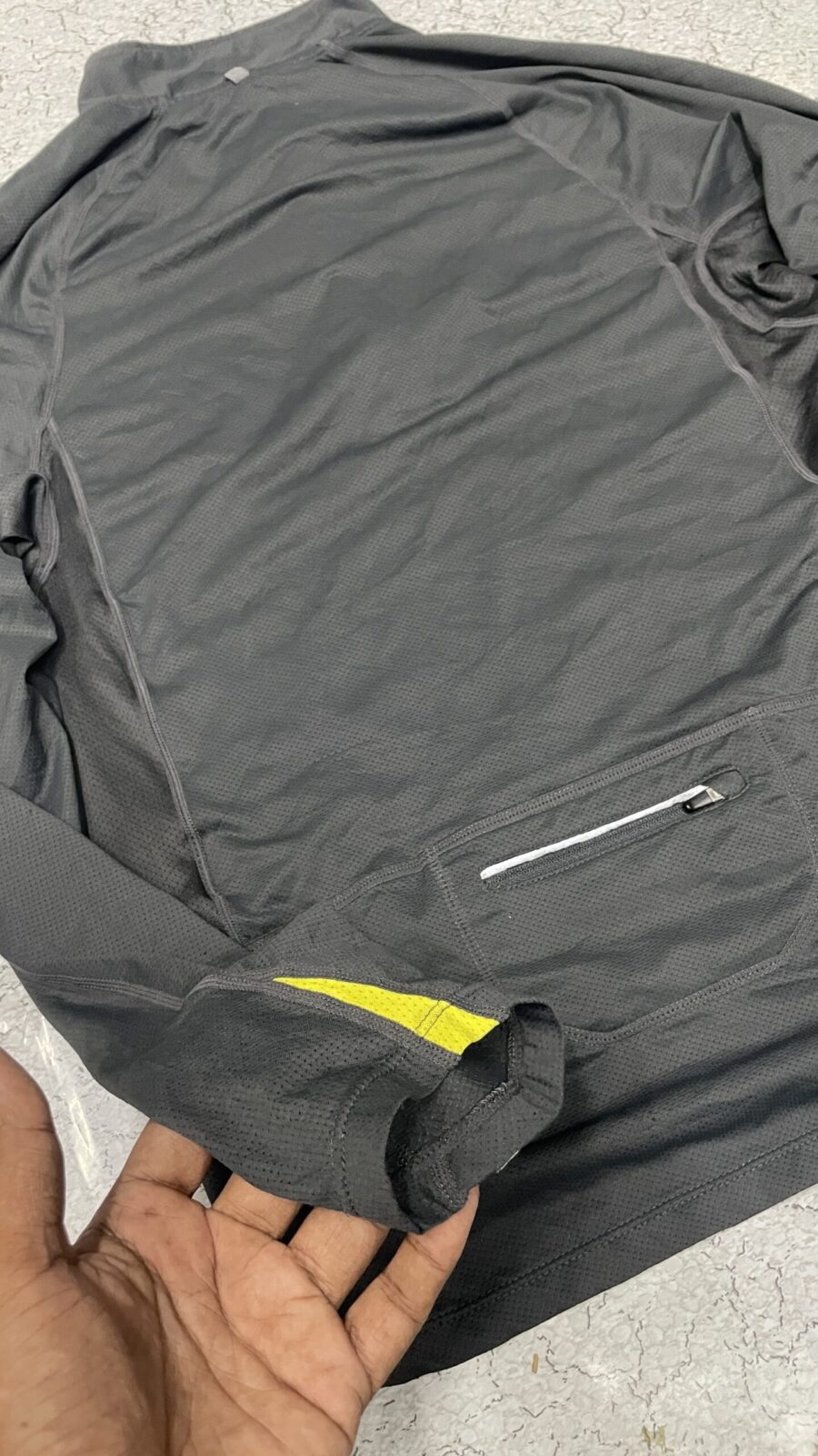 Nike Grey T-Shirt detail view