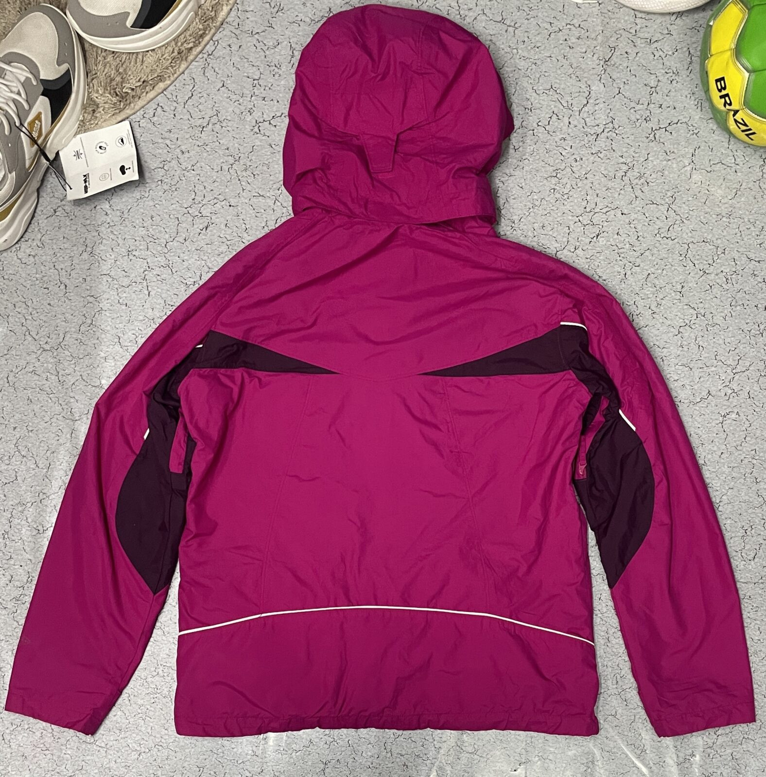 Columbia Pink Jacket detail view