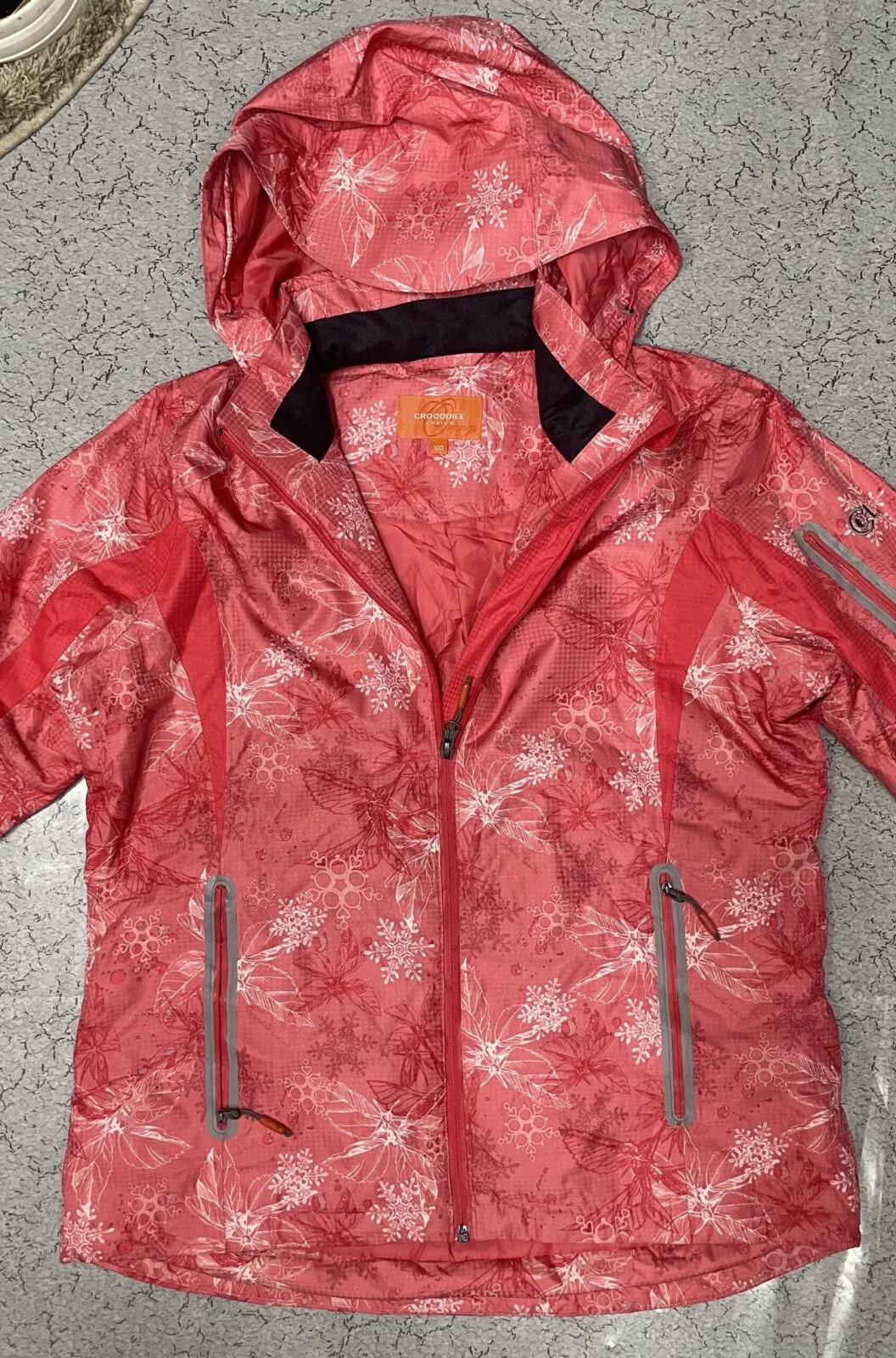 Orange Jacket detail view