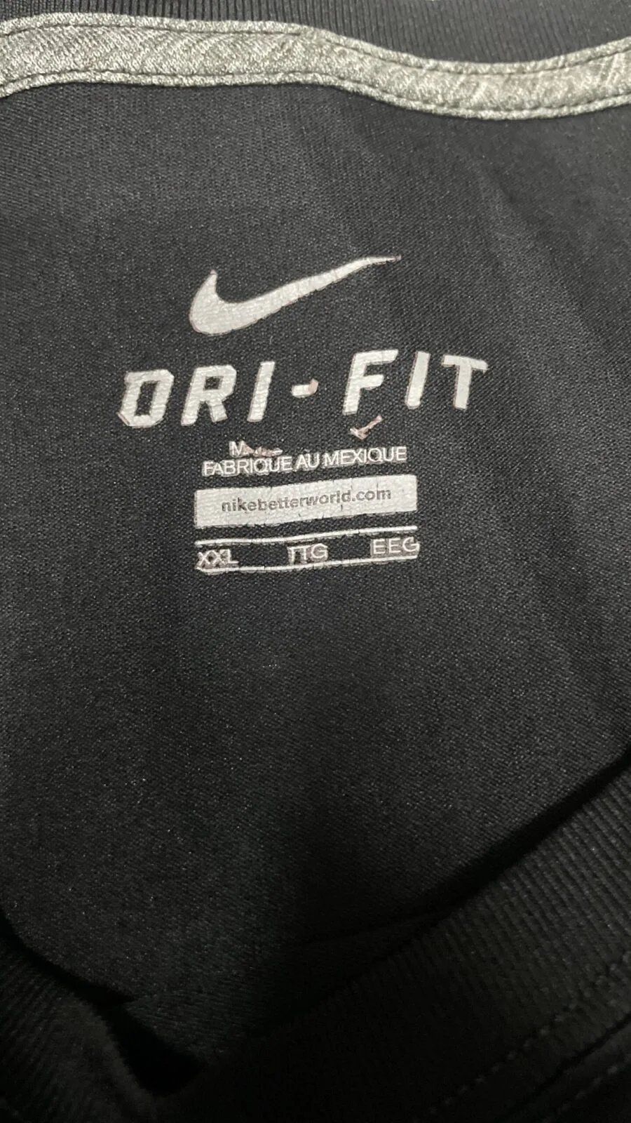 Nike Black T-Shirt detail view