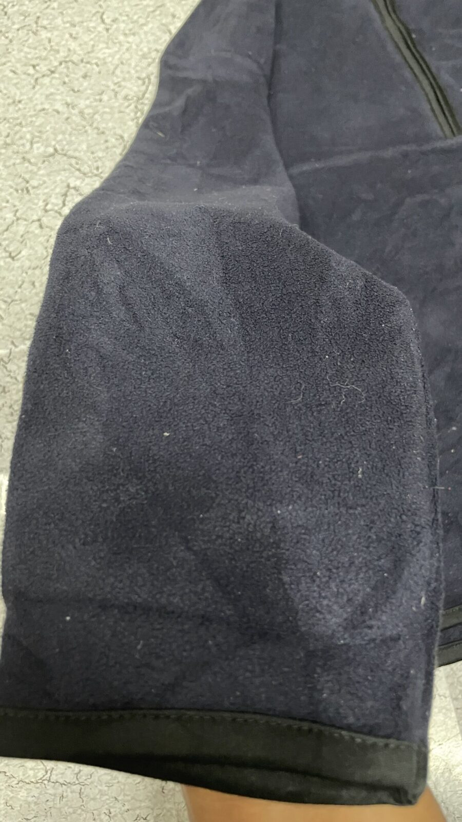 Uniqlo Blue Sweater detail view