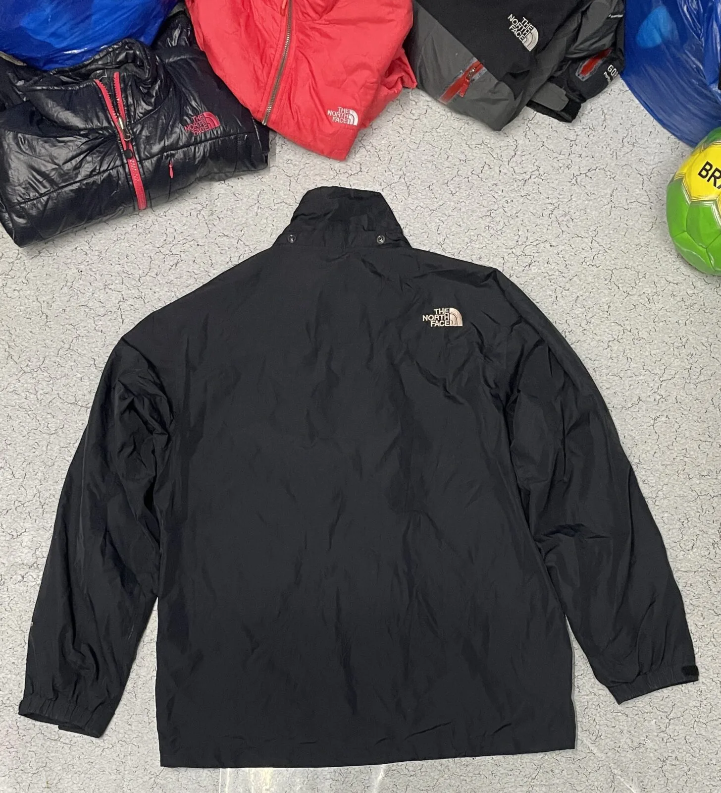 The North Face HyVent Black Jacket detail view