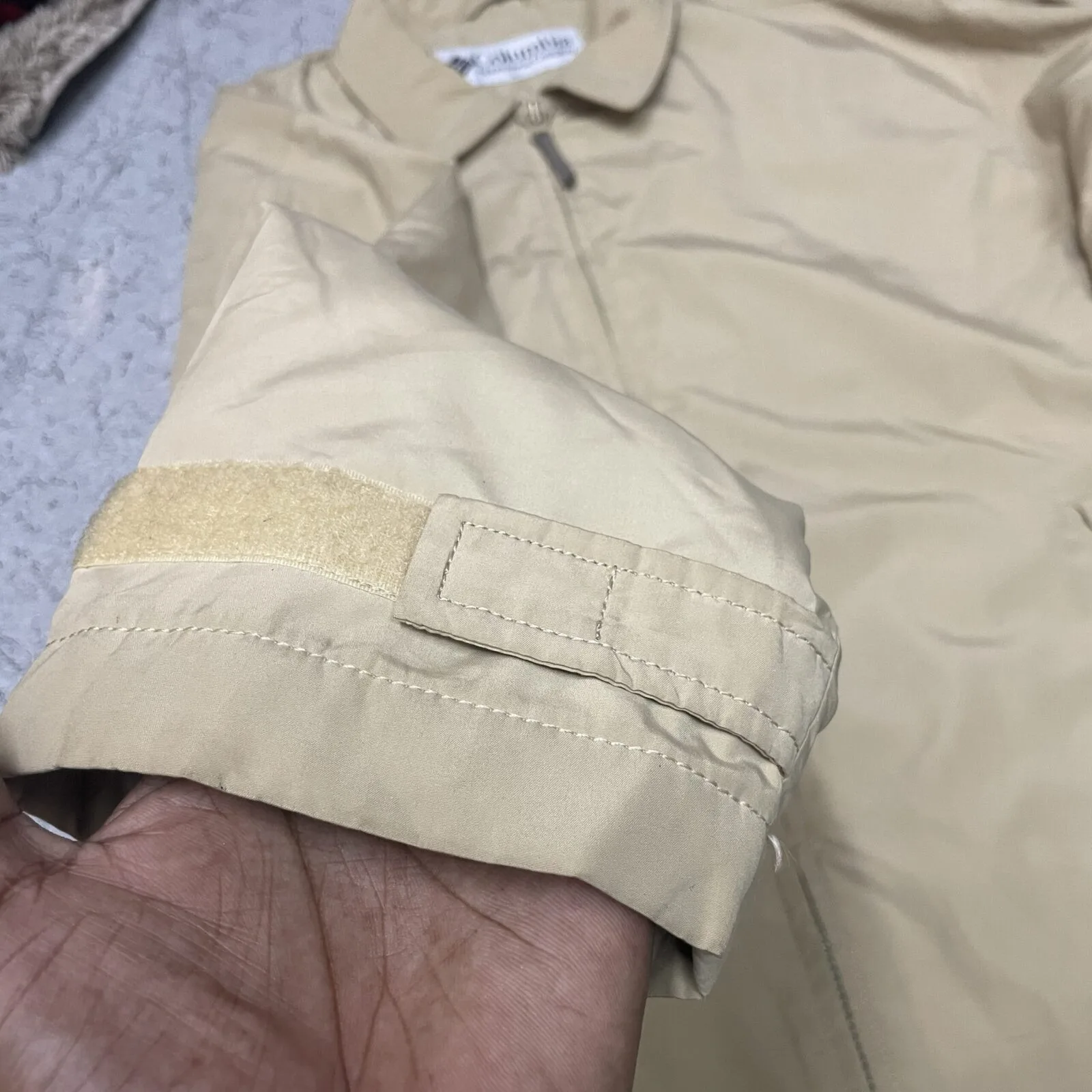 Columbia Beige Windbreaker Jacket alternate view