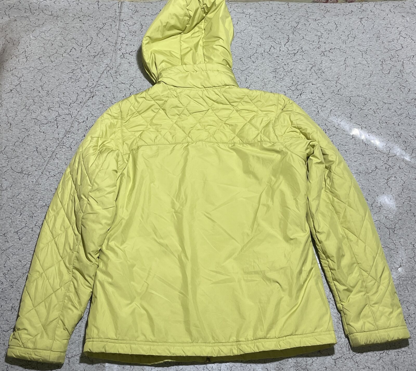 Adidas Yellow Jacket detail view