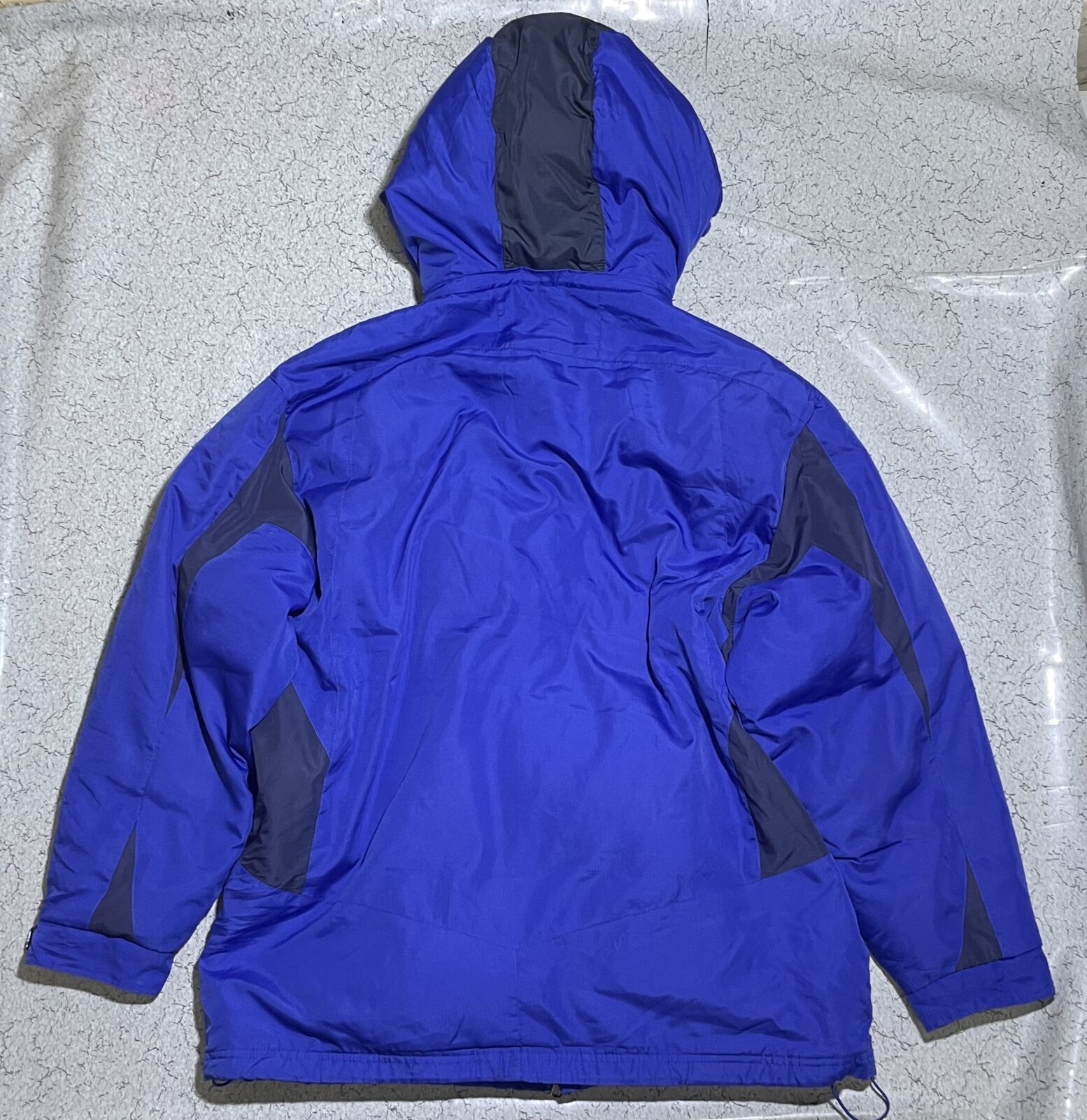 Umbro Blue Jacket detail view