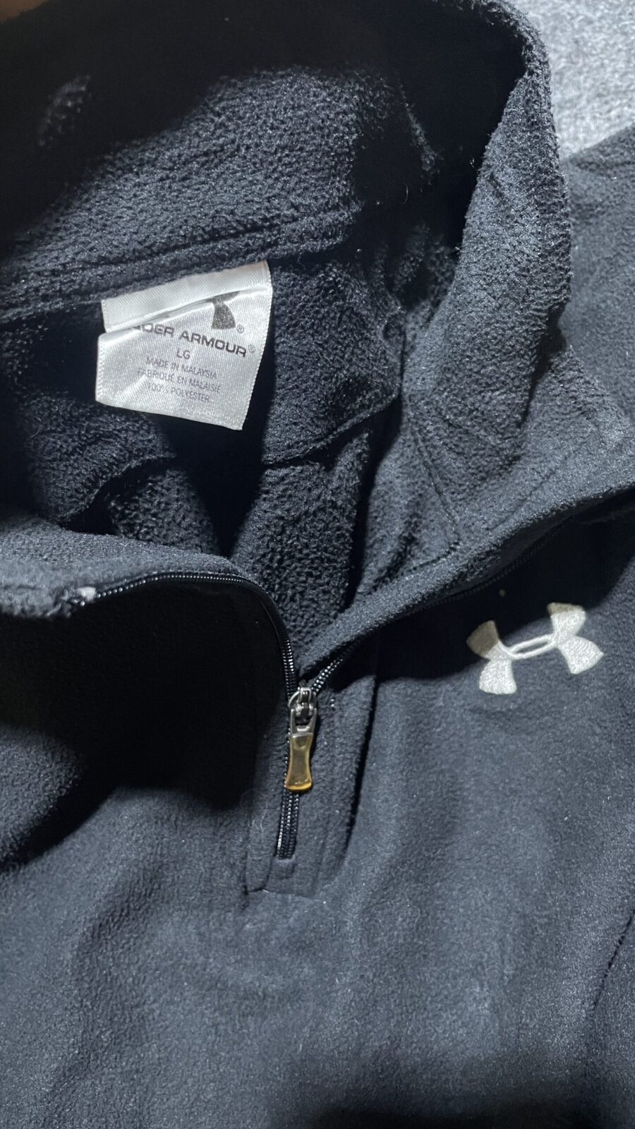 Under Armour Black Sweater detail view