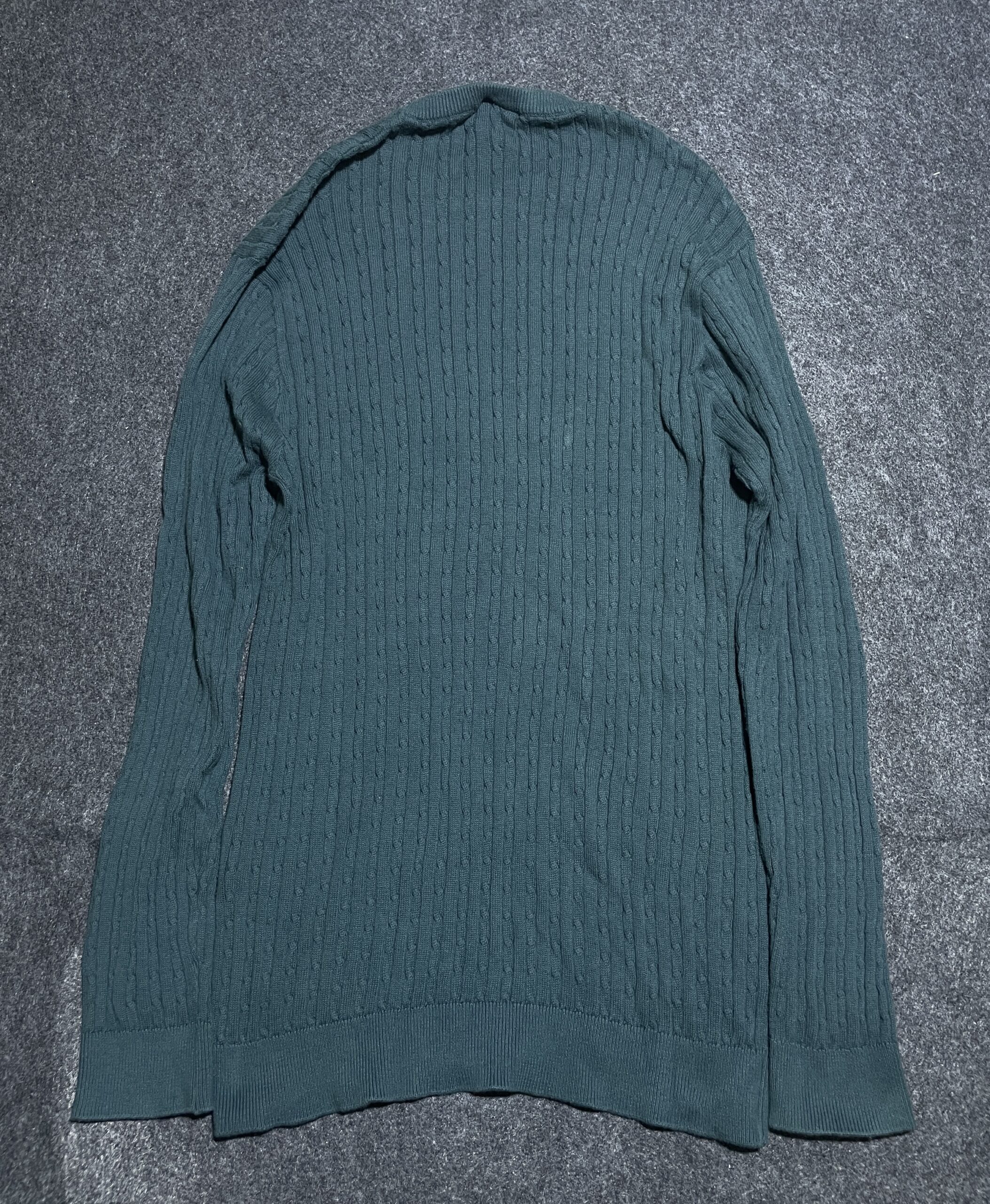 Zara Sweater detail view