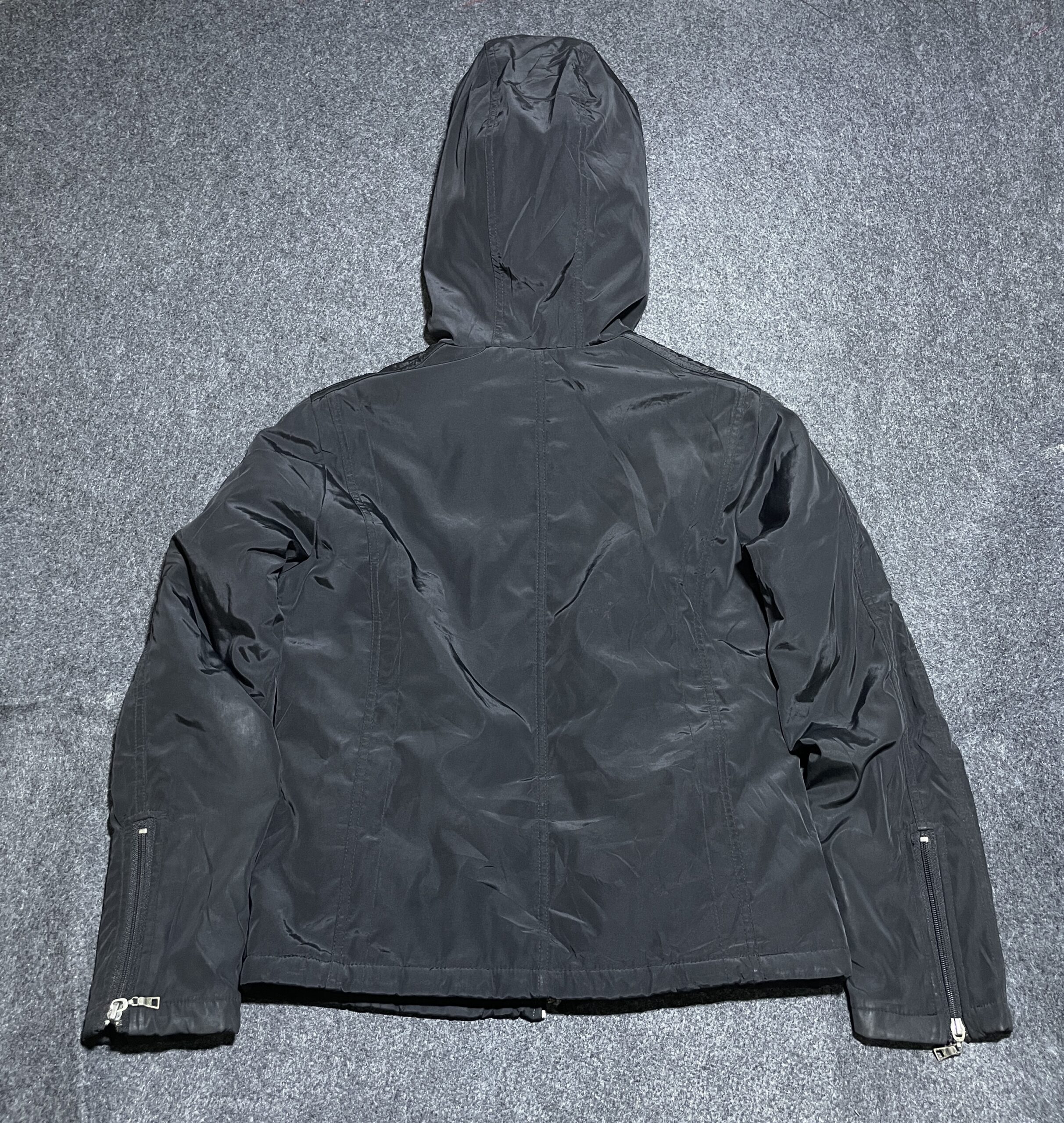 Black Jacket detail view