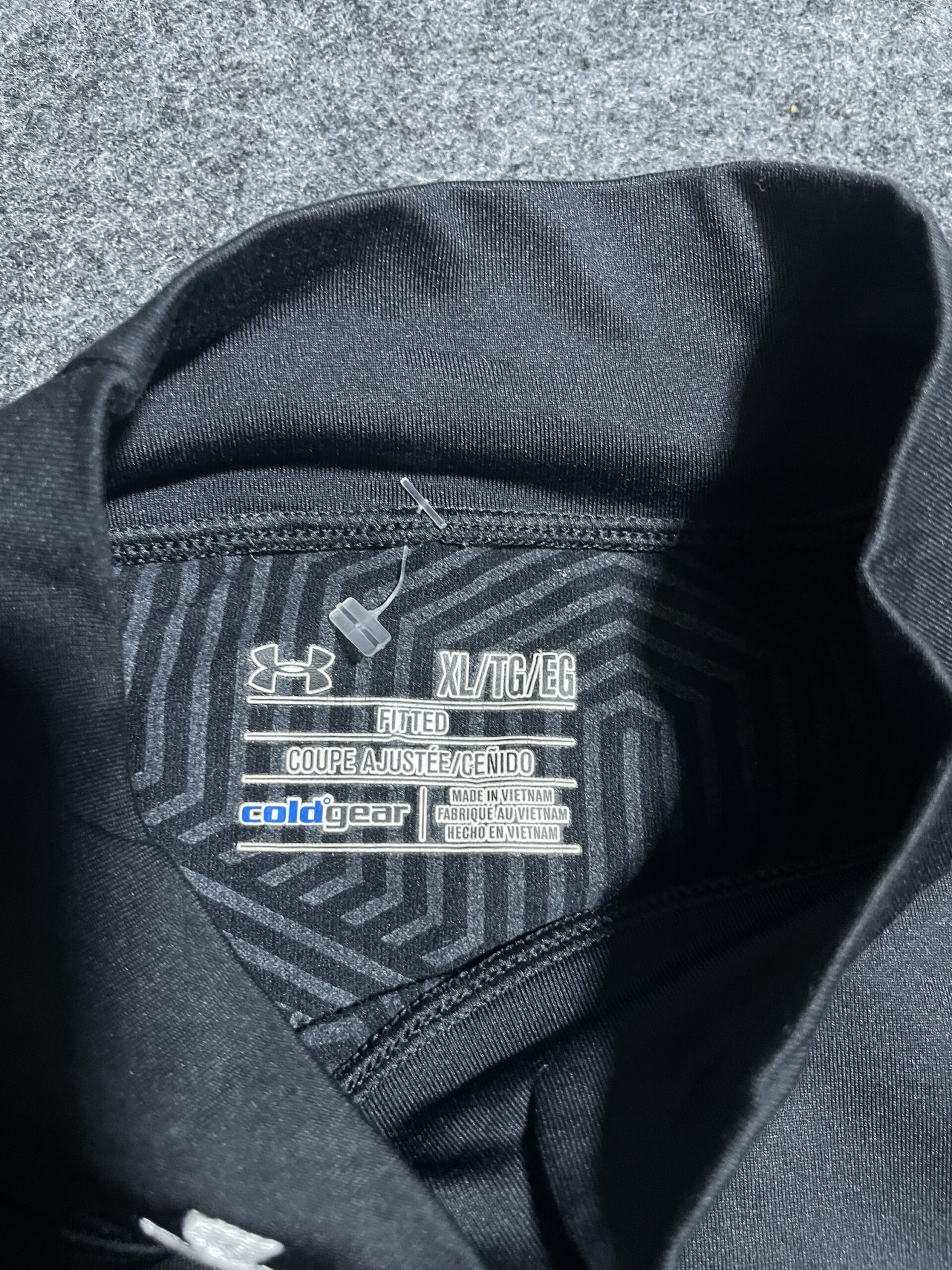 Under Armour Black T-Shirt back view