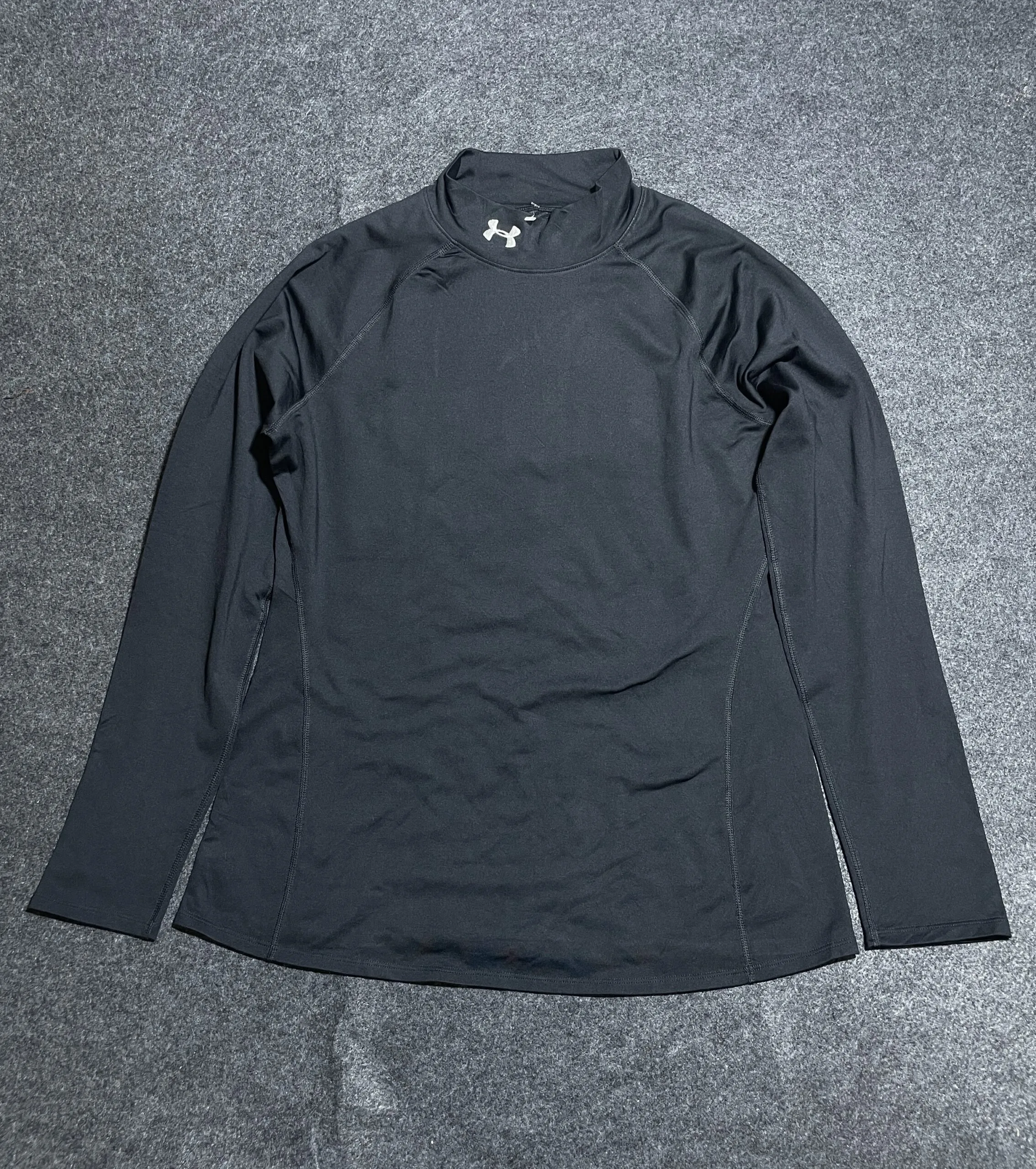 Under Armour Black T-Shirt alternate view