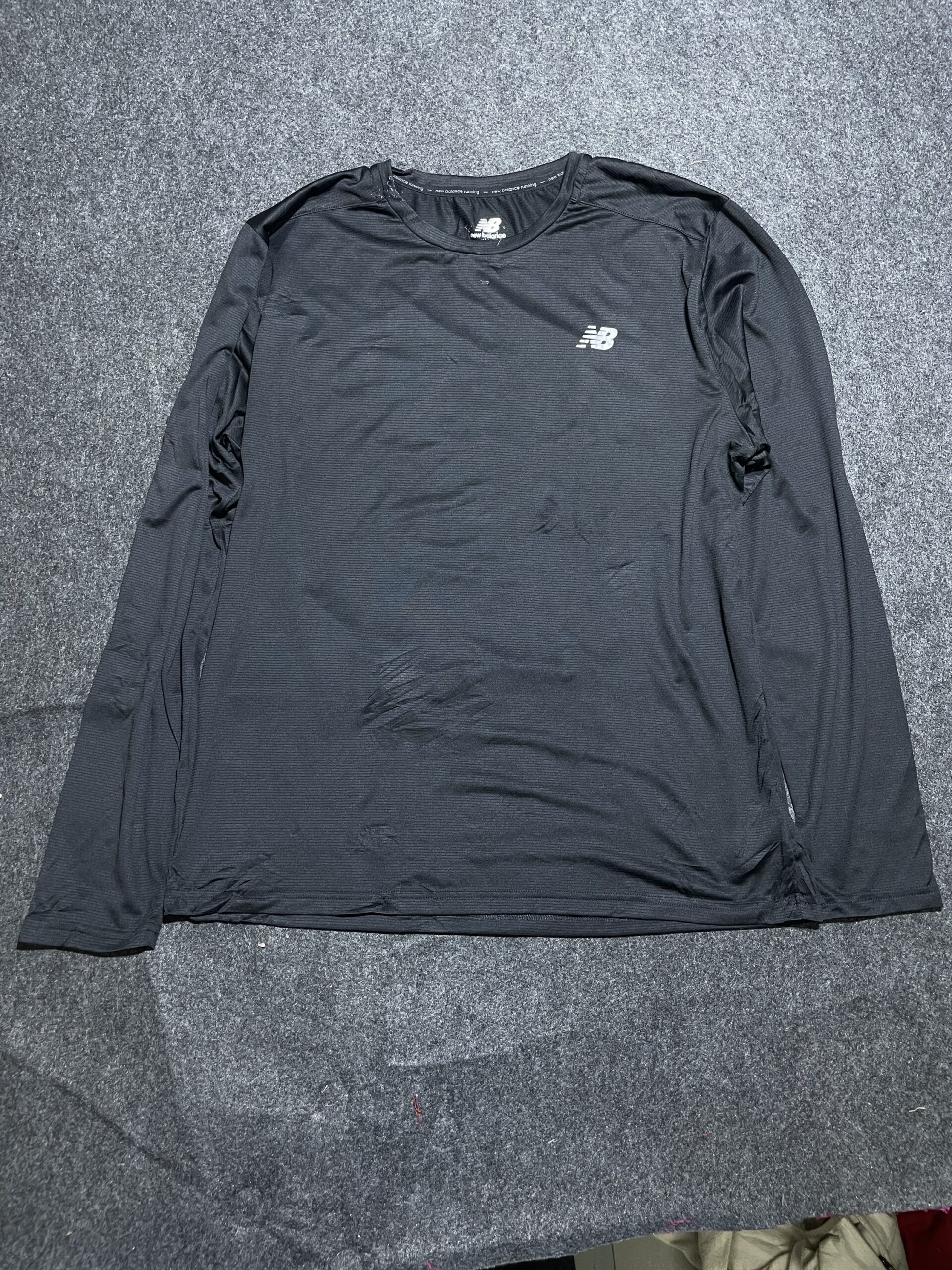 New Balance Black T-Shirt detail view