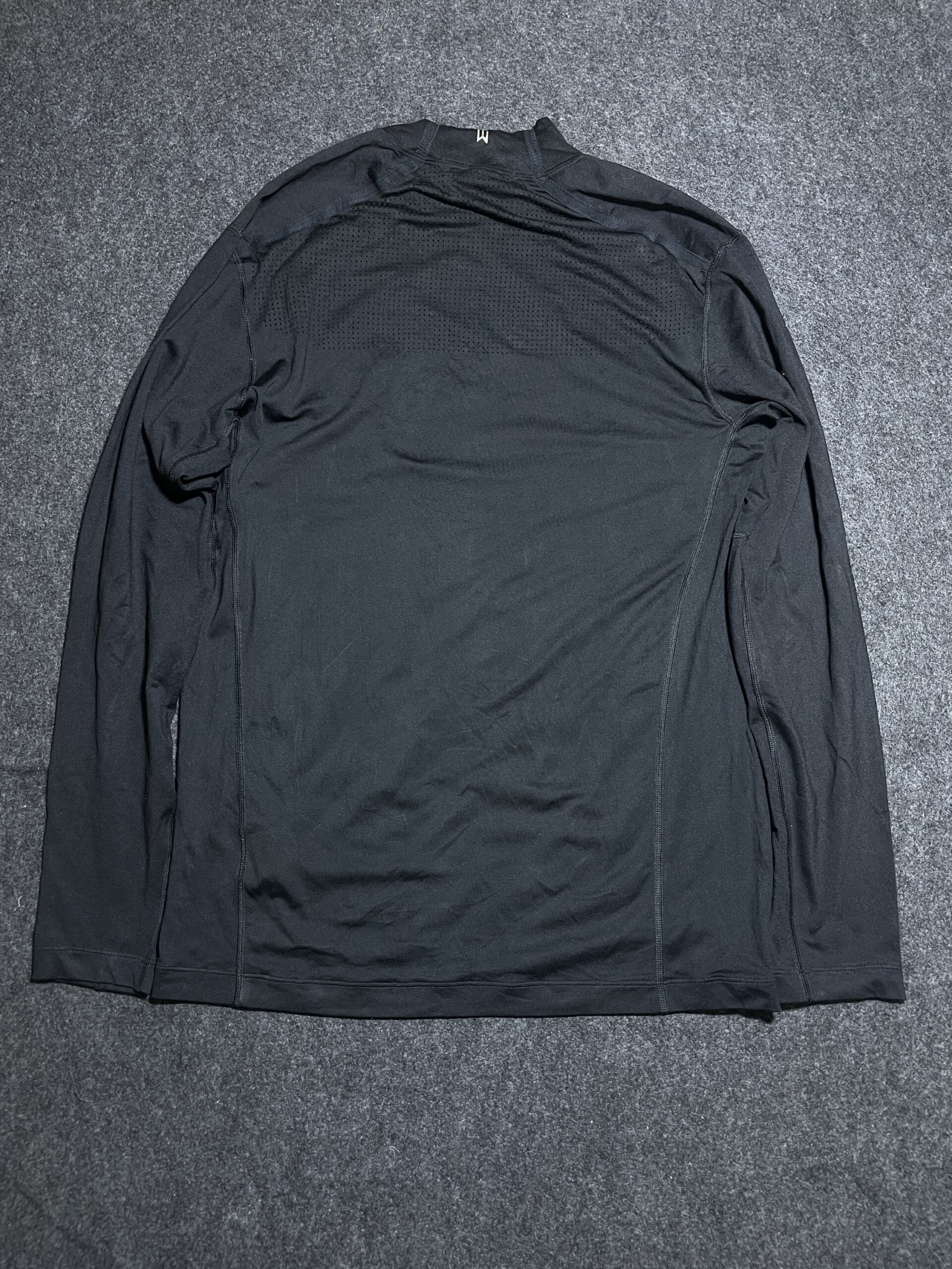Nike Black T-Shirt detail view