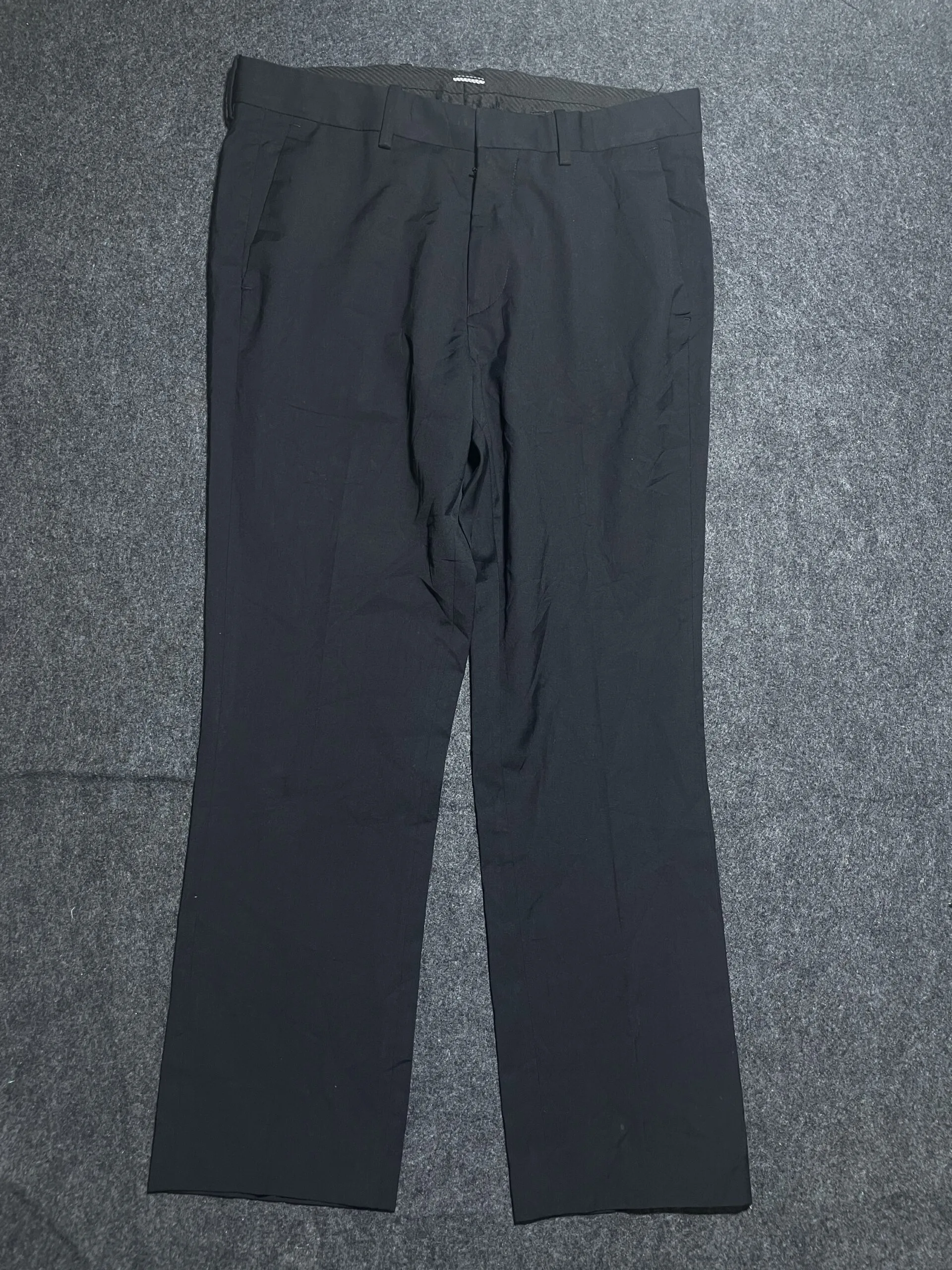 Black Pants alternate view