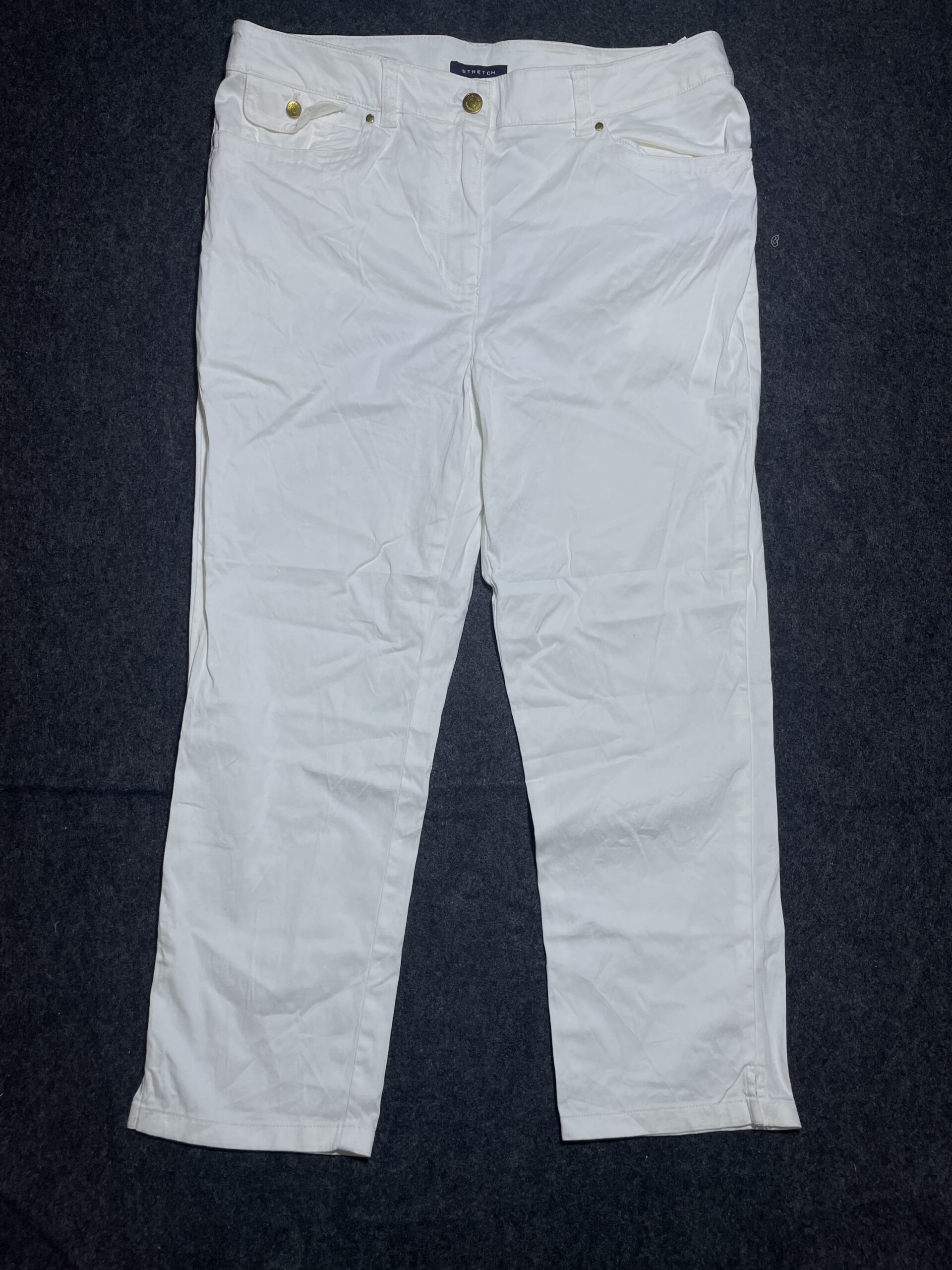 White Trousers detail view