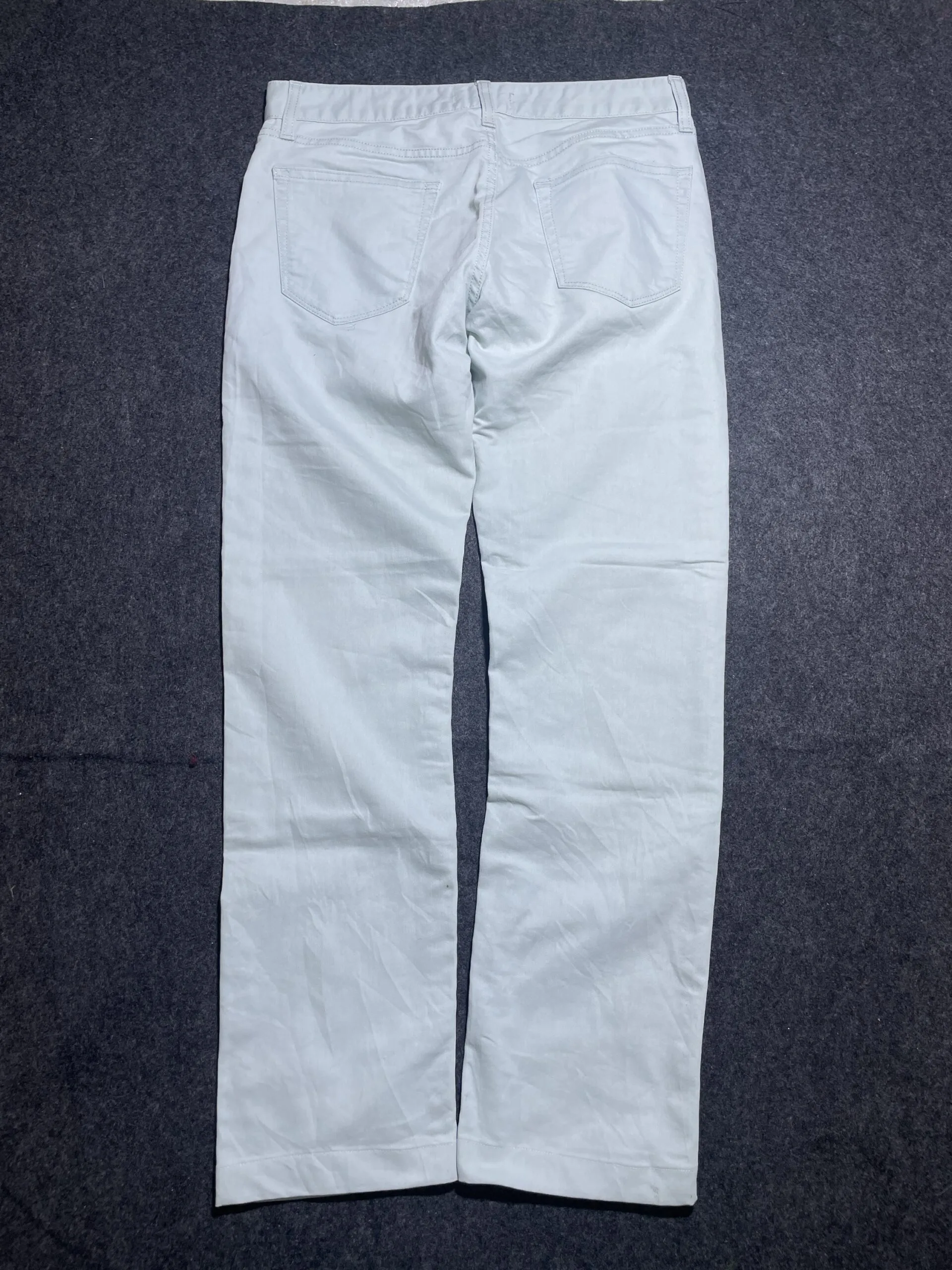 Uniqlo Jeans alternate view