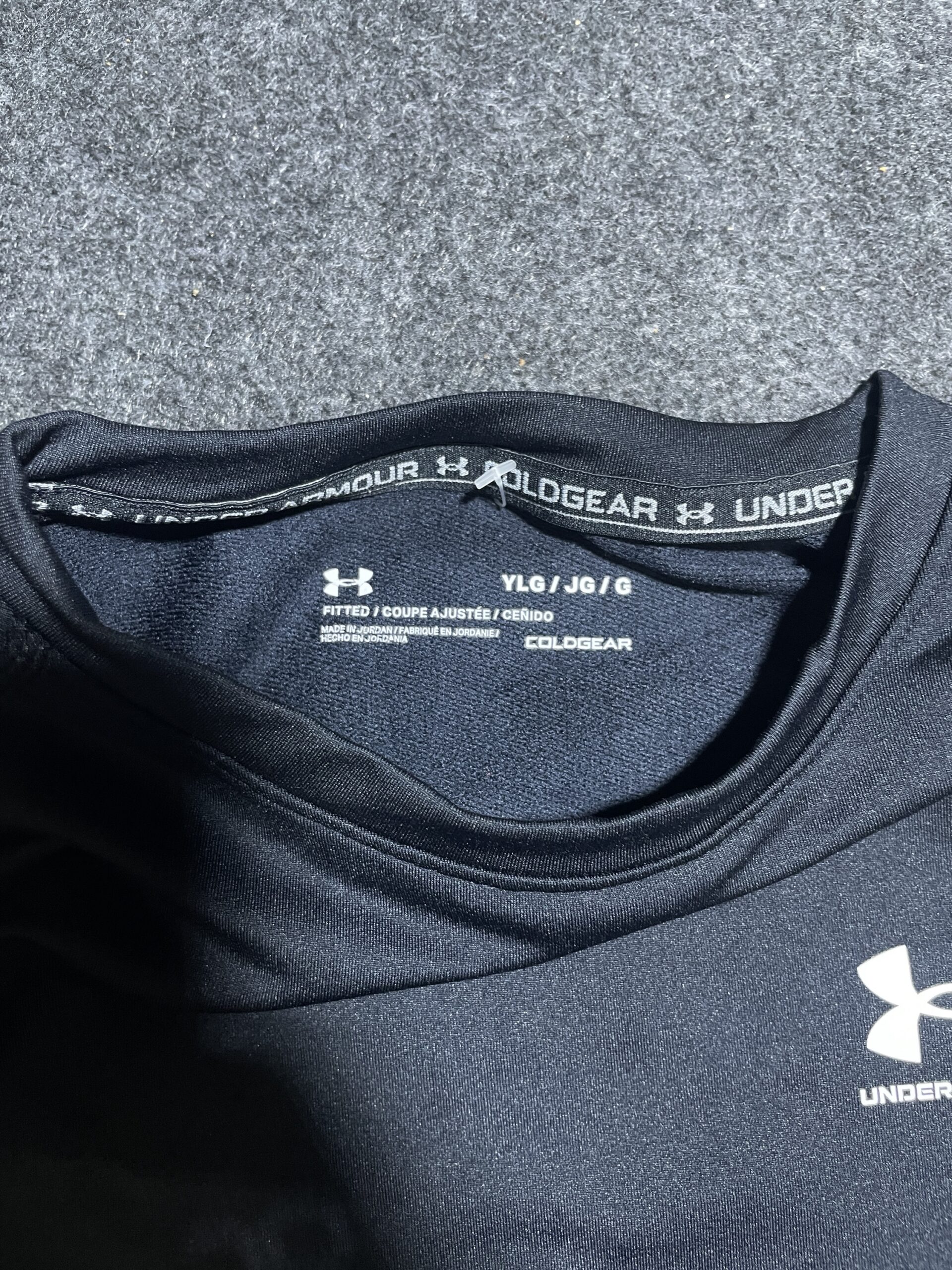 Under Armour Black T-Shirt detail view