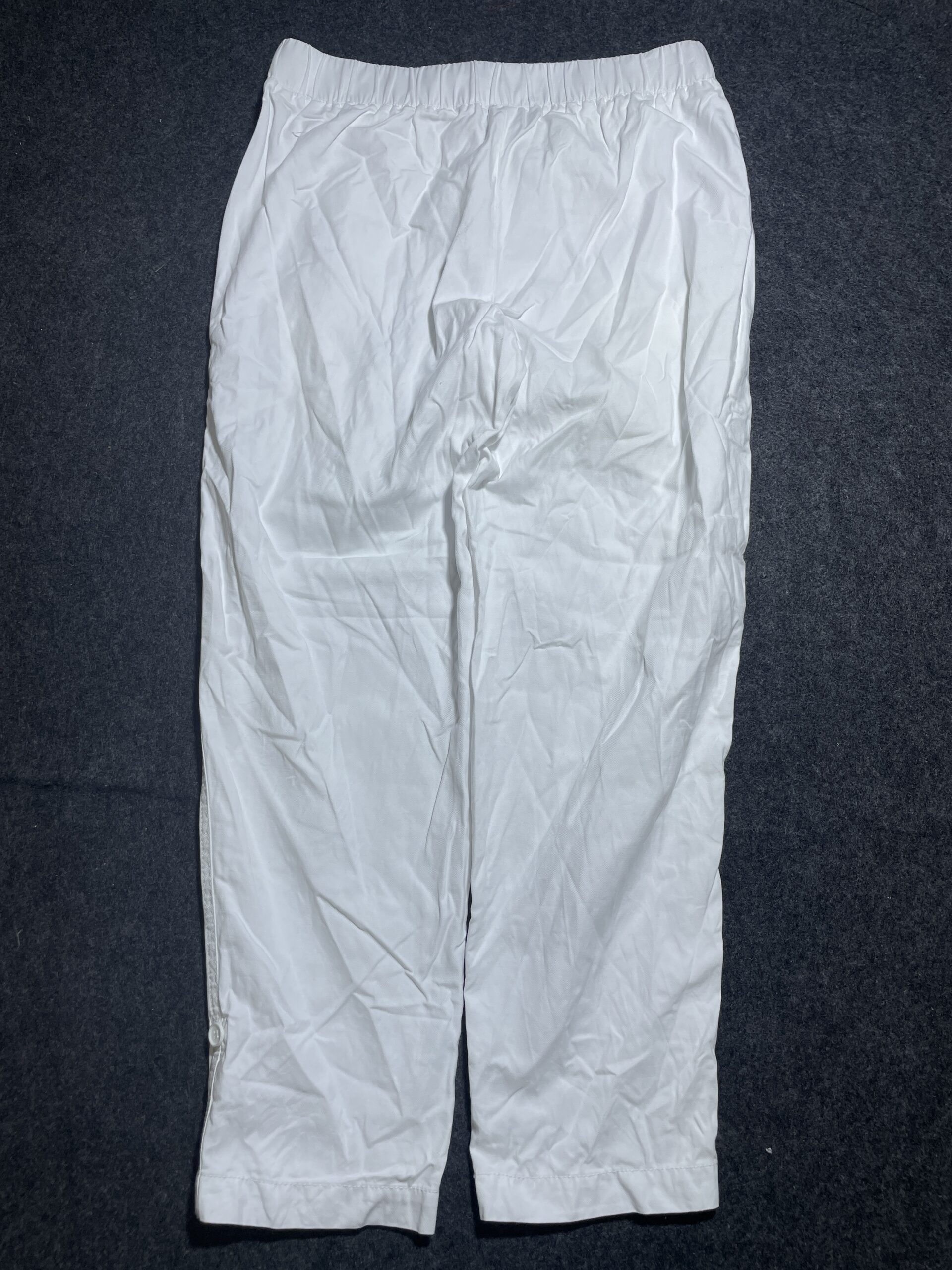 White Trousers alternate view