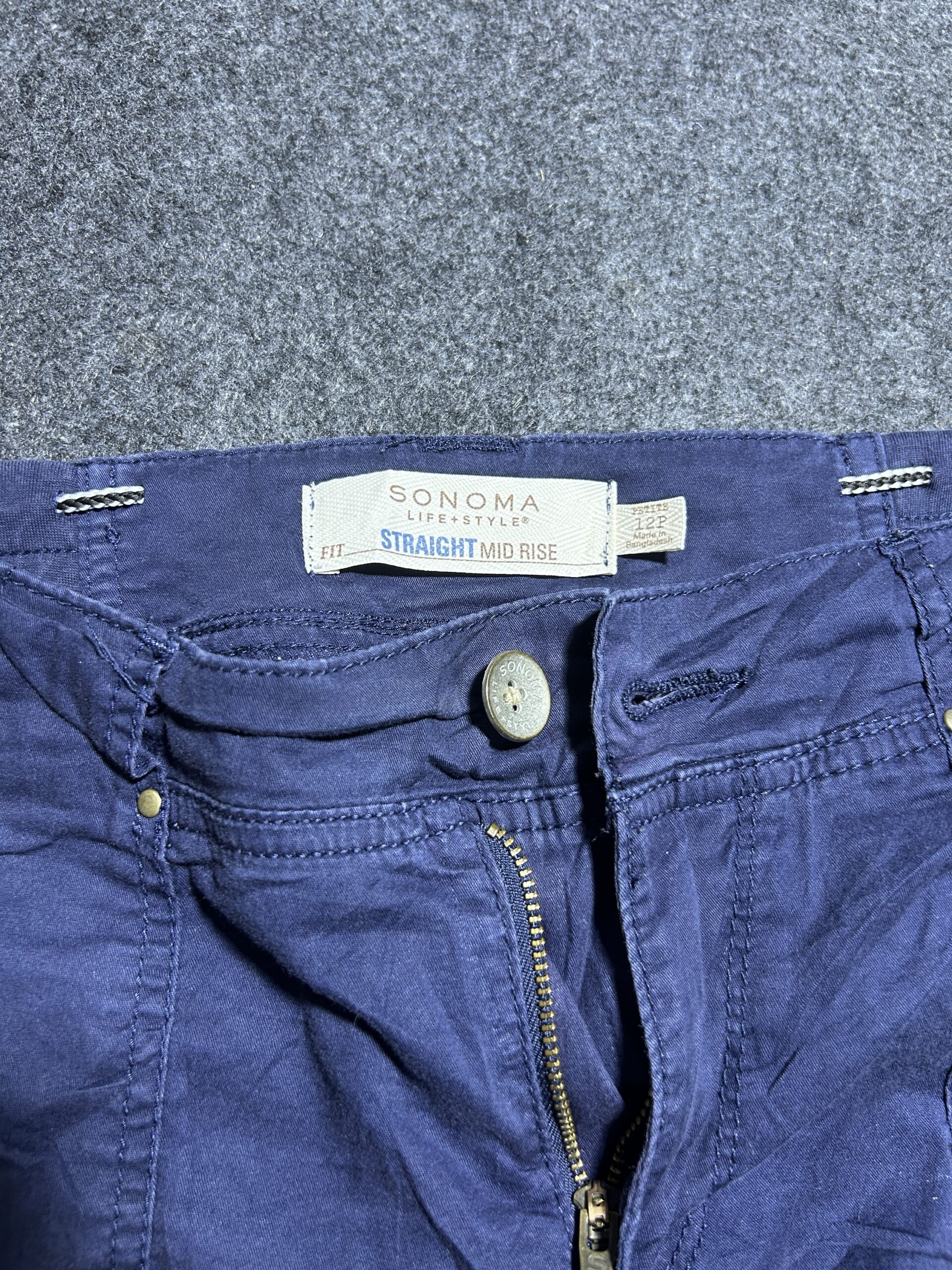 Navy simple back view