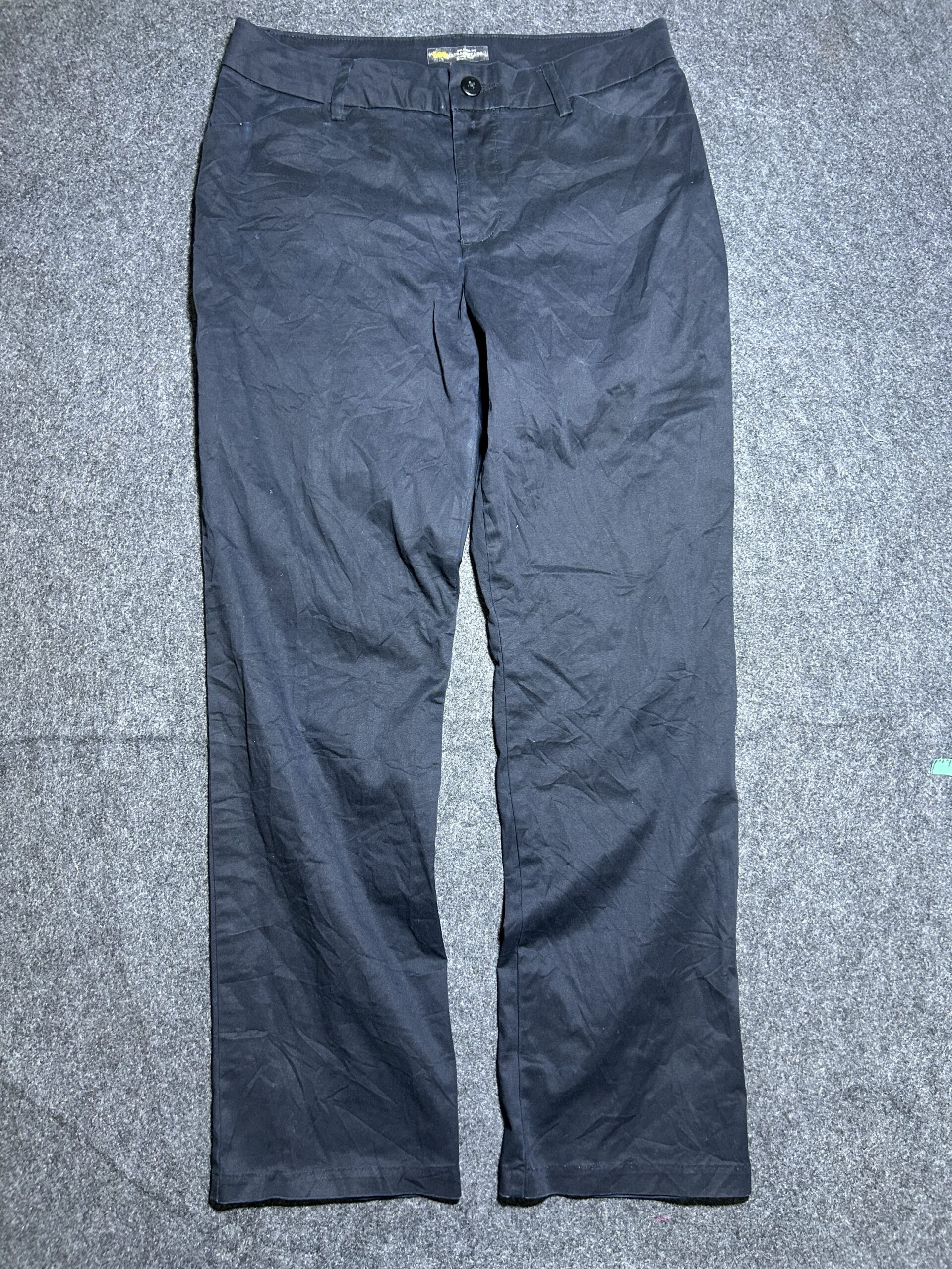 Black Trousers alternate view