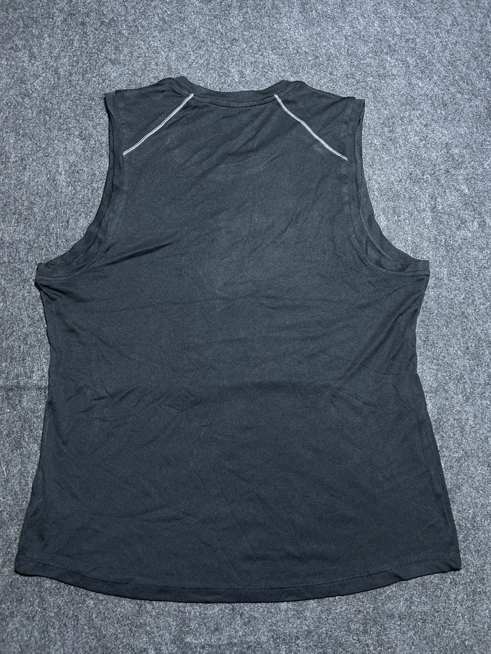 Champion Black simple detail view