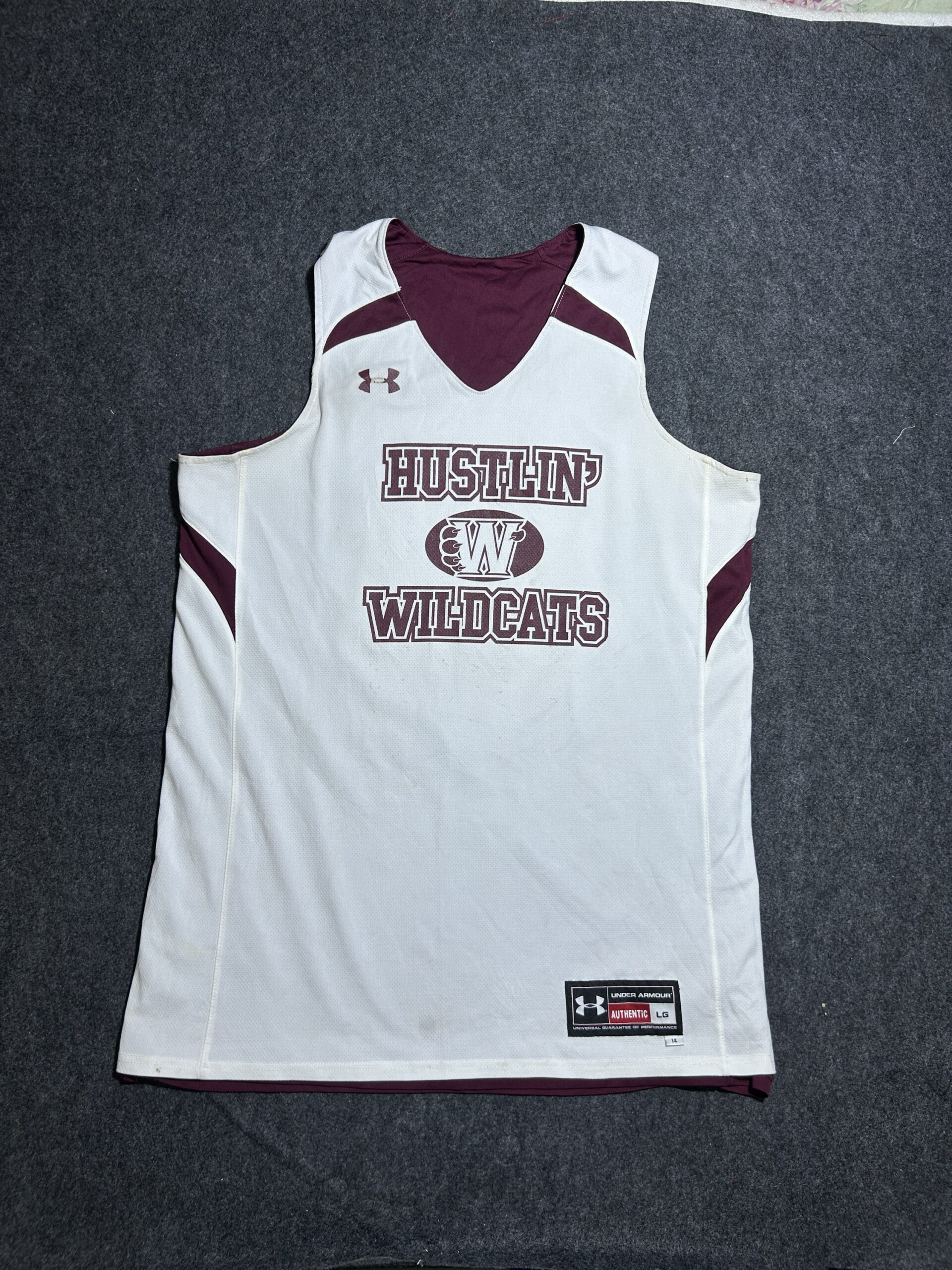 Under Armour White Jersey detail view