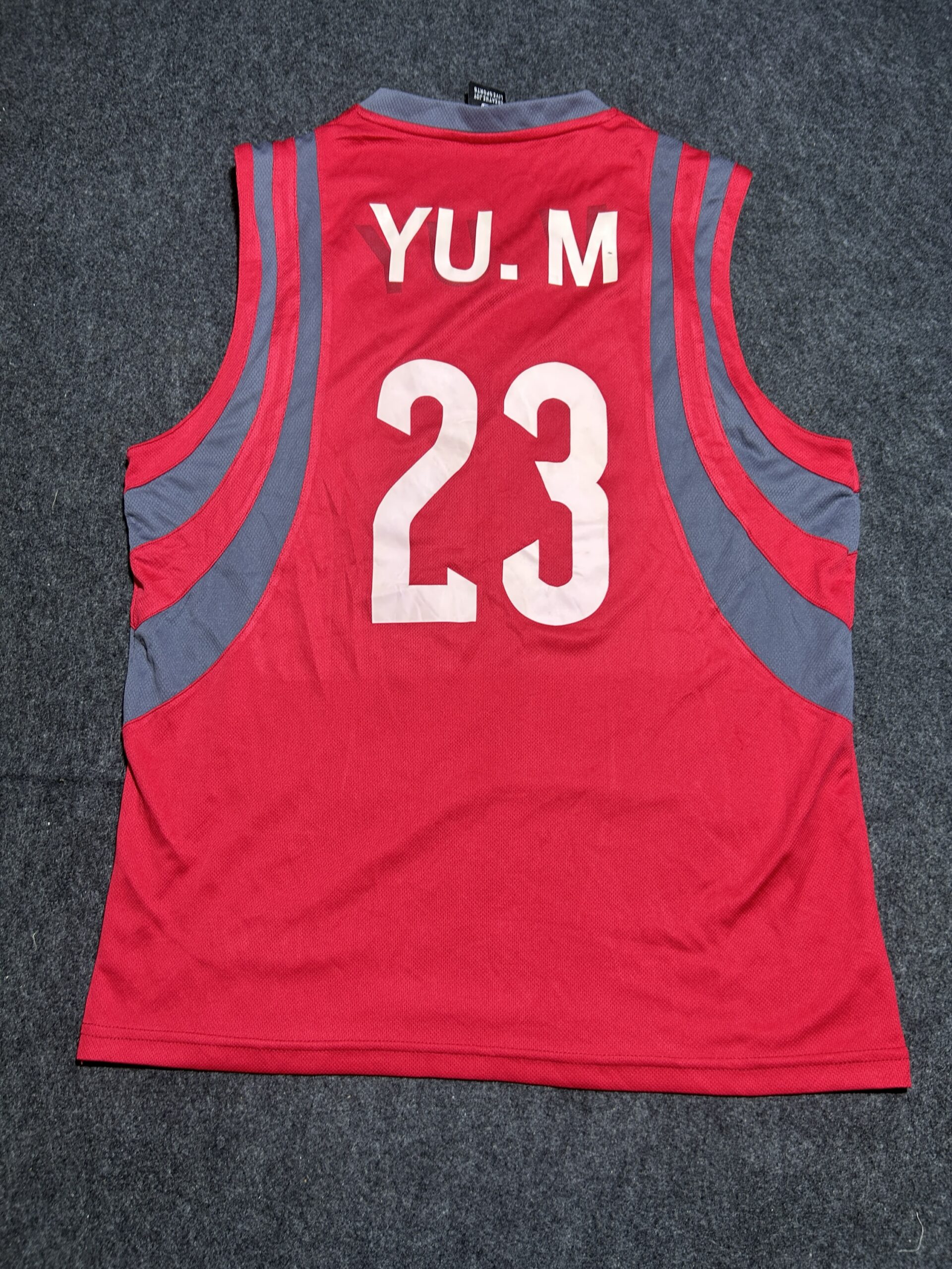 Grey Jersey detail view