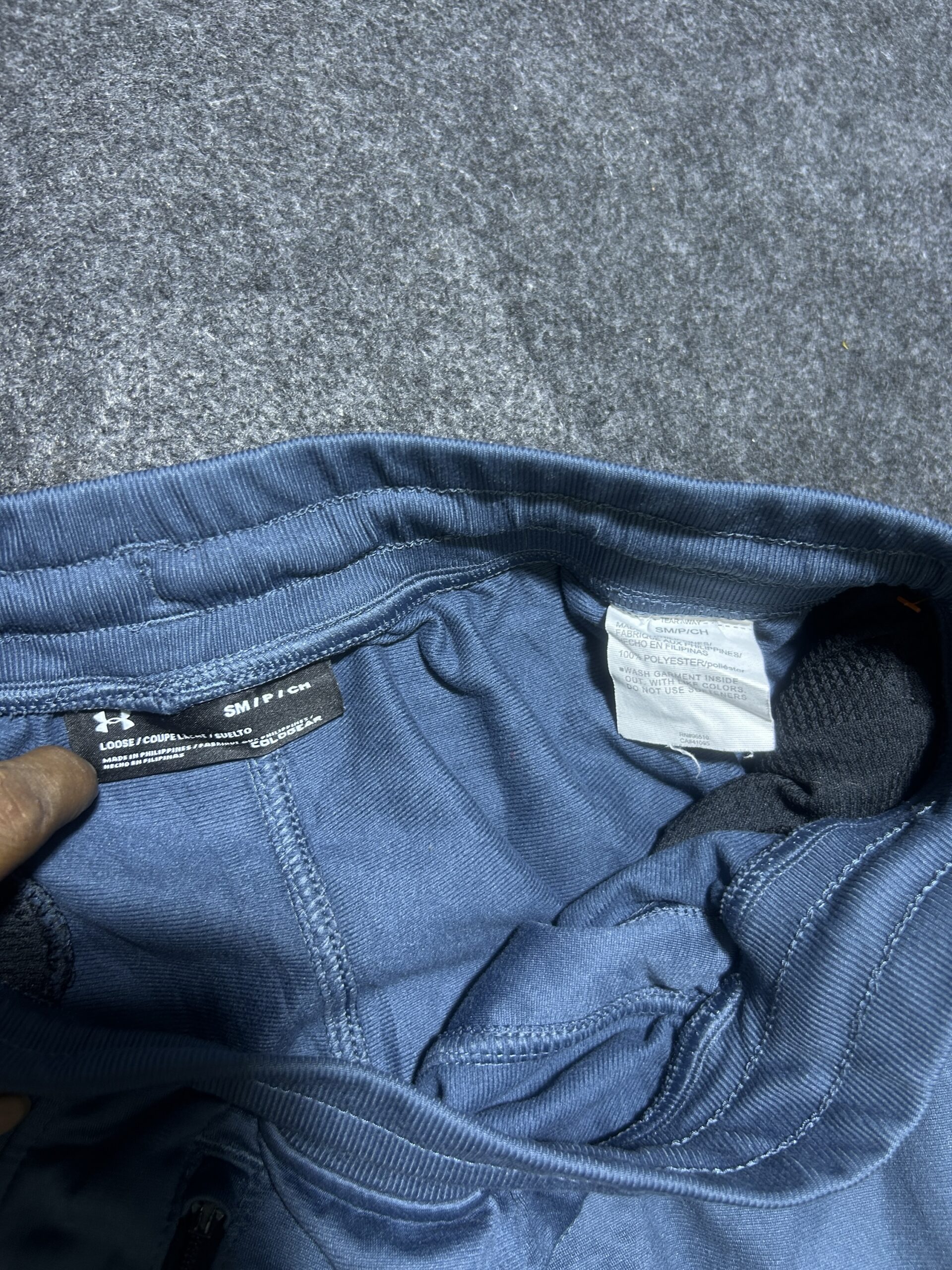 Under Armour Blue Pants detail view