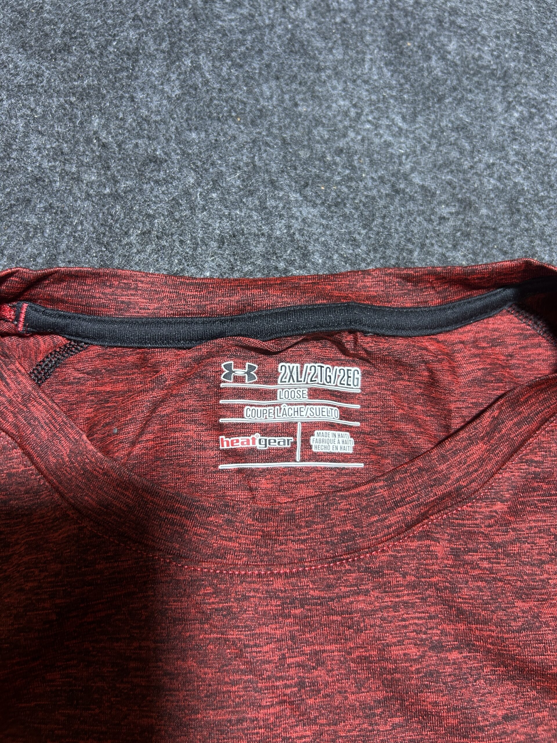 Under Armour Maroon T-Shirt detail view